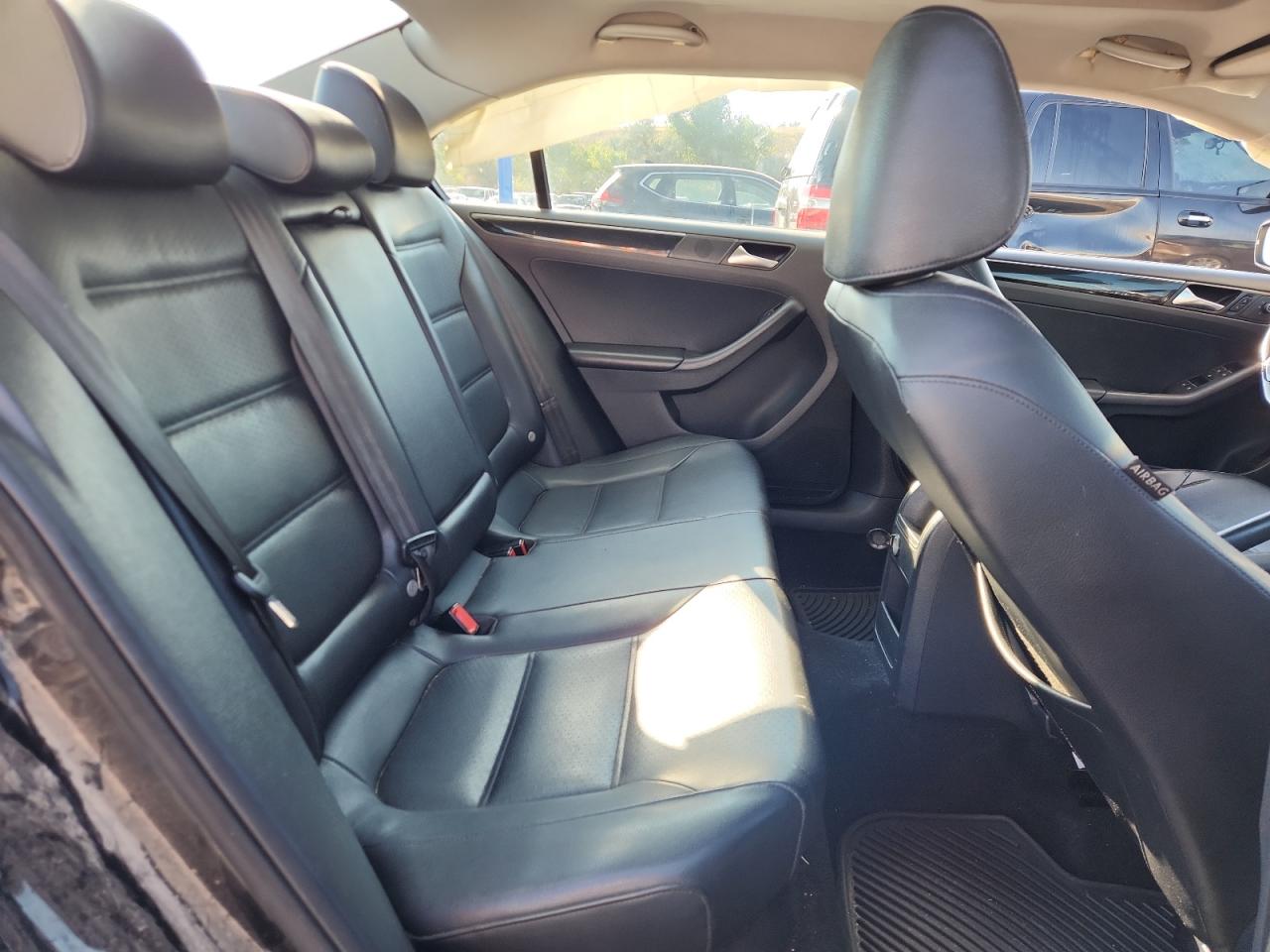 2015 Volkswagen Jetta Tdi Black vin: 3VWLA7AJXFM305650