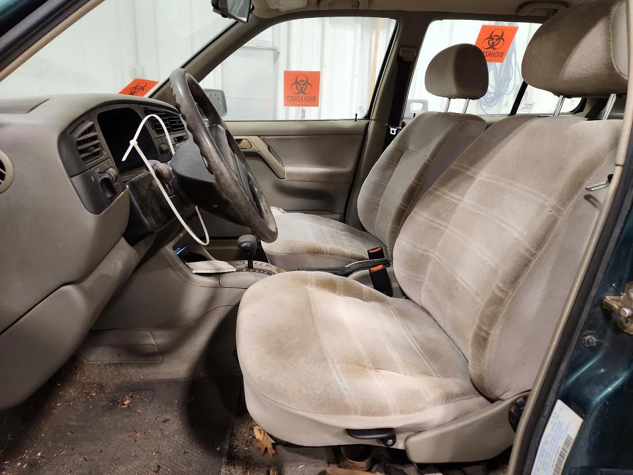 2008 Volkswagen Golf Green vin: 3VWLC81H4SM094095