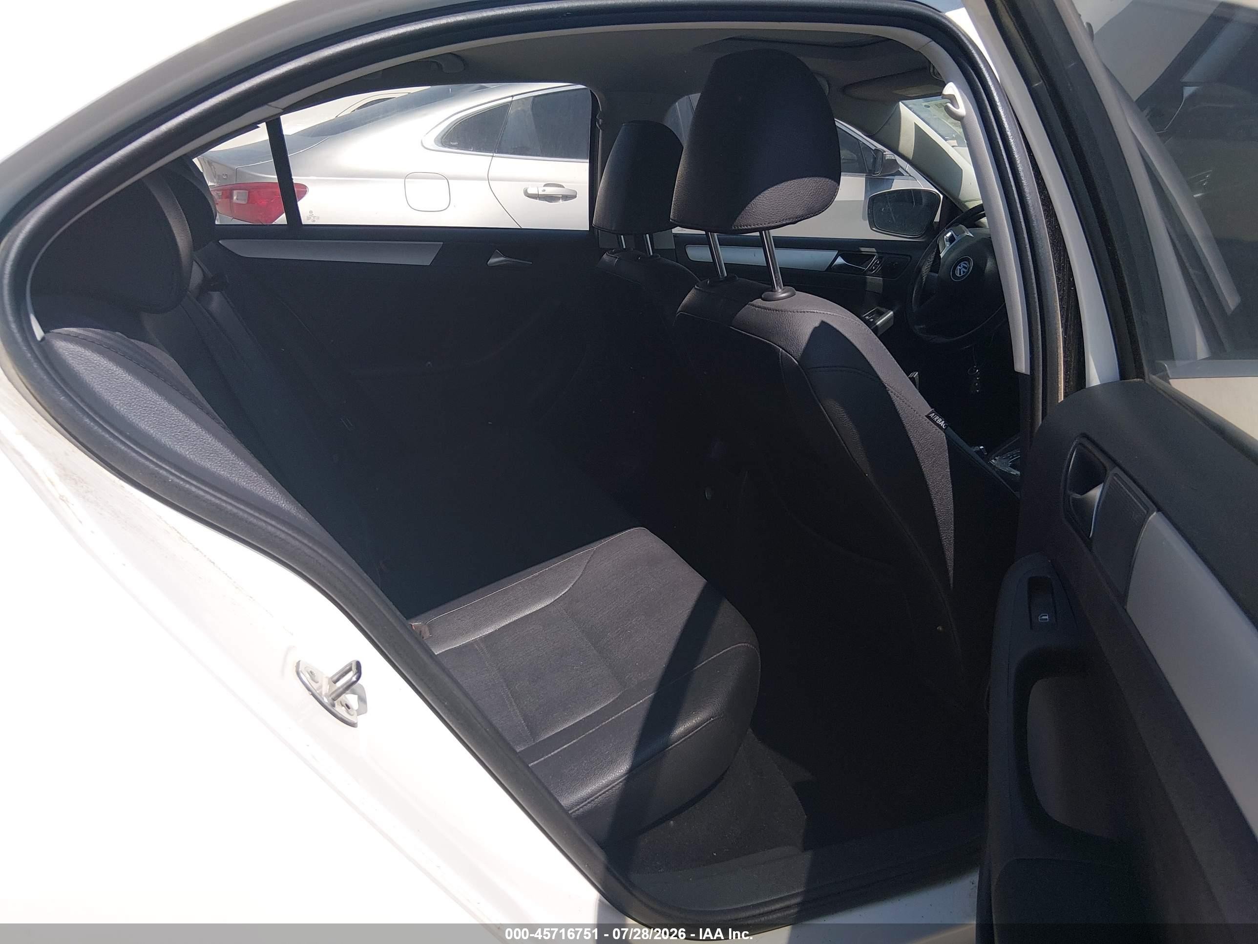 2011 Volkswagen Jetta 2.0l Tdi White vin: 3VWLL7AJ0BM087304