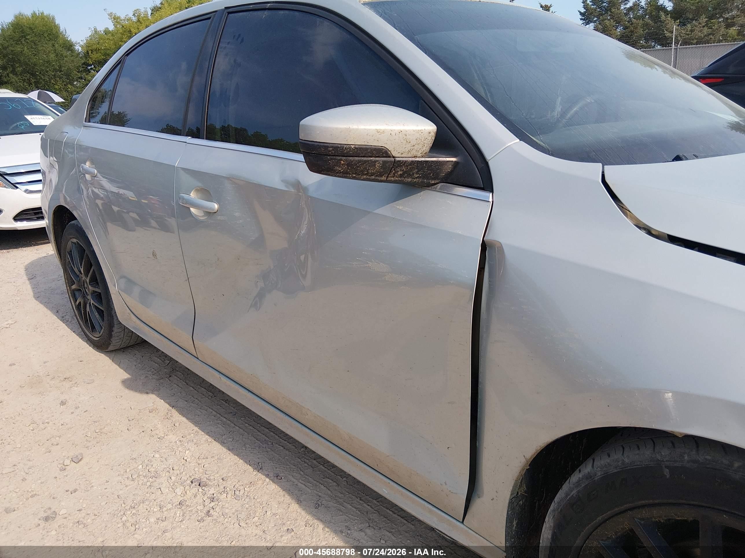 2011 Volkswagen Jetta 2.0l Tdi Silver vin: 3VWLL7AJ0BM121774