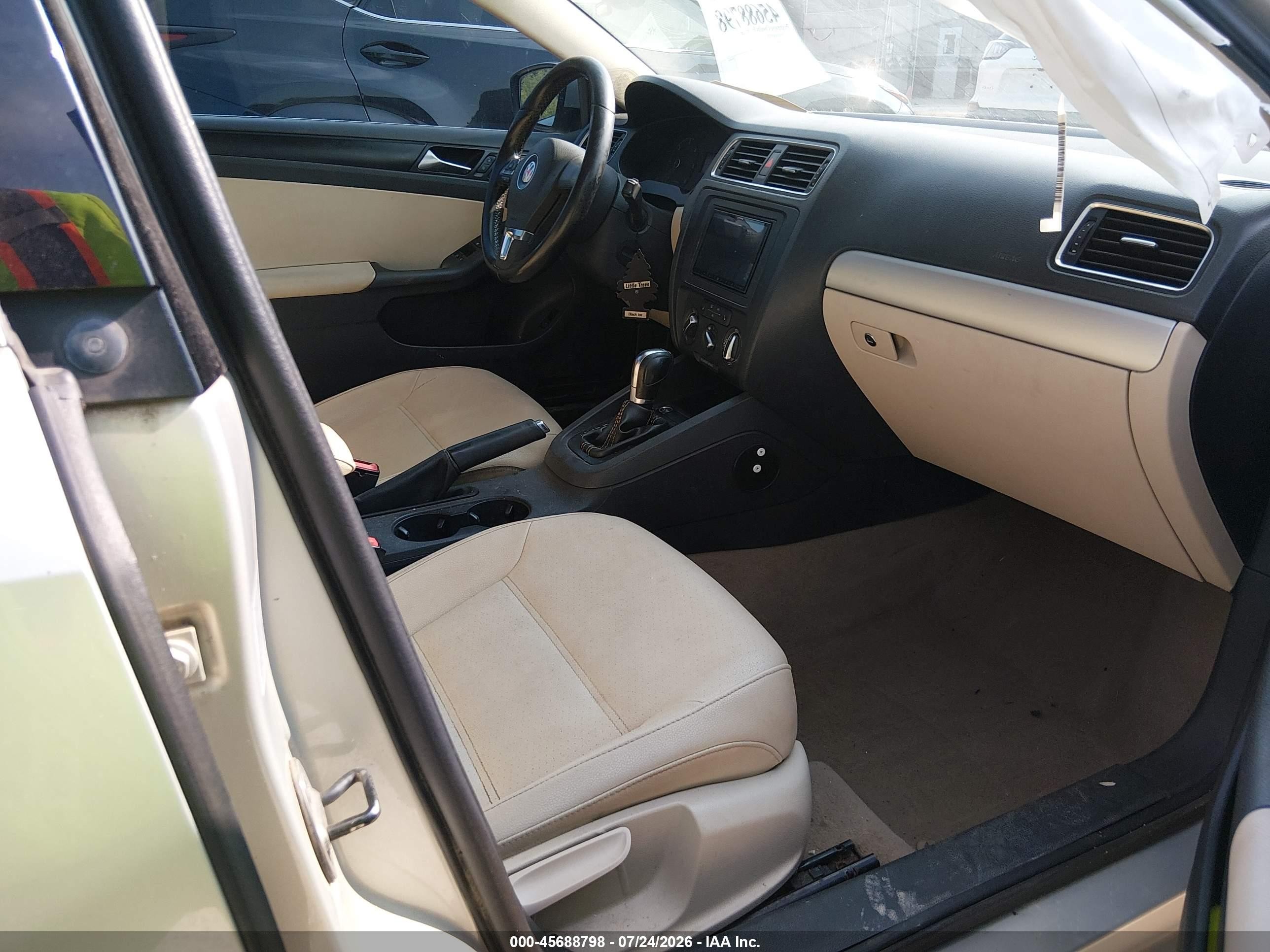 2011 Volkswagen Jetta 2.0l Tdi Silver vin: 3VWLL7AJ0BM121774