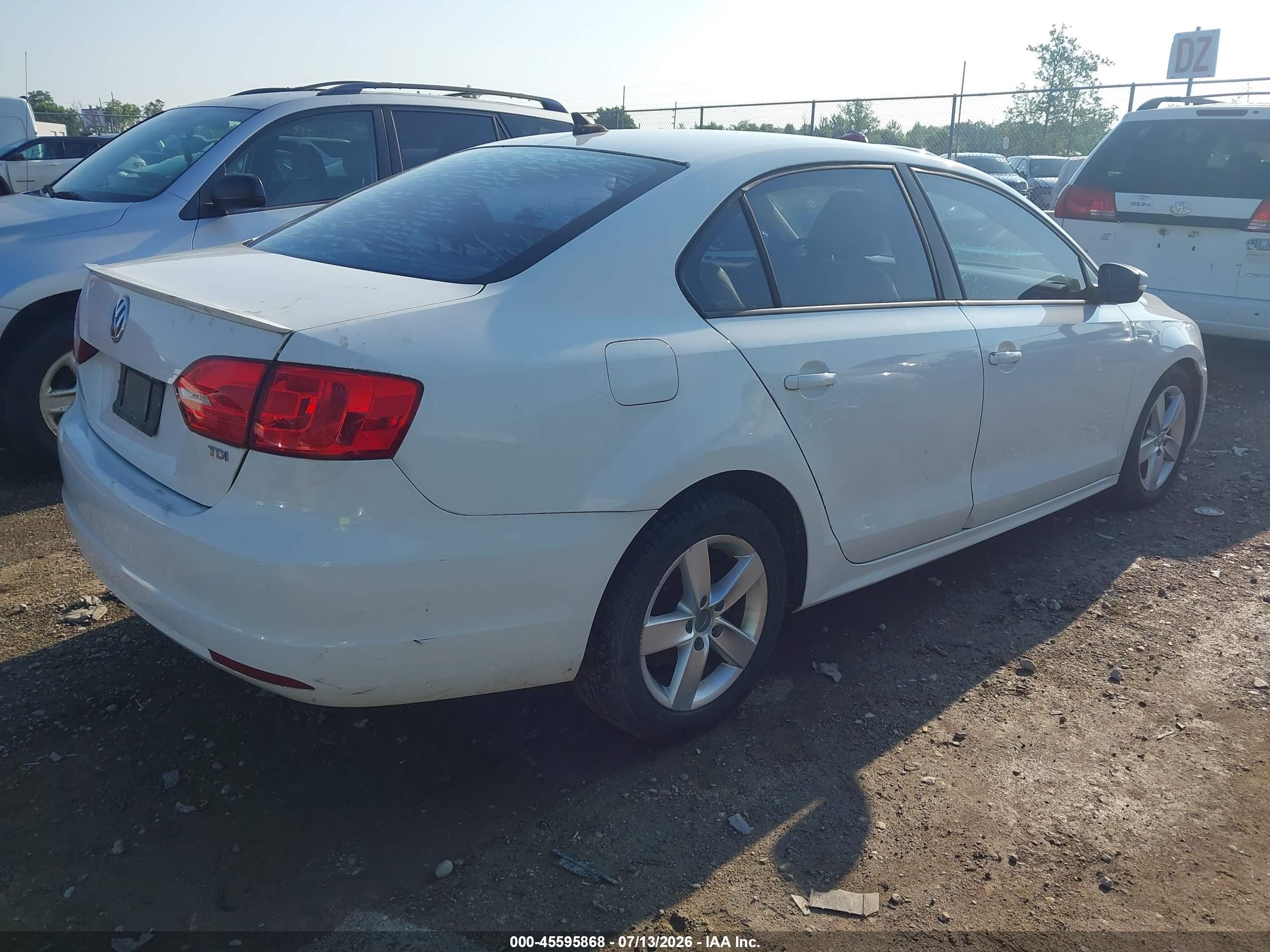 2012 Volkswagen Jetta Tdi White vin: 3VWLL7AJ0CM311785
