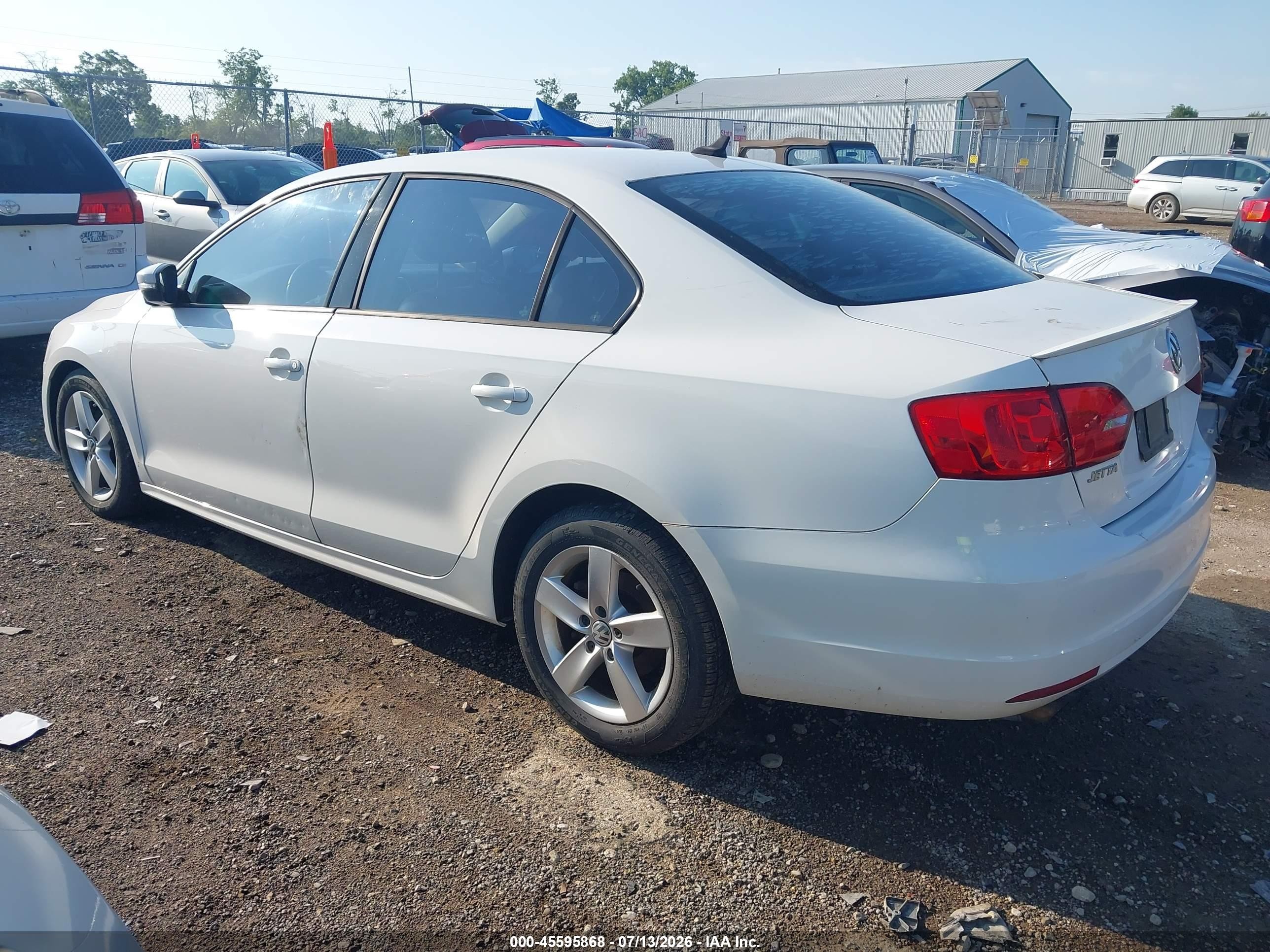 2012 Volkswagen Jetta Tdi White vin: 3VWLL7AJ0CM311785