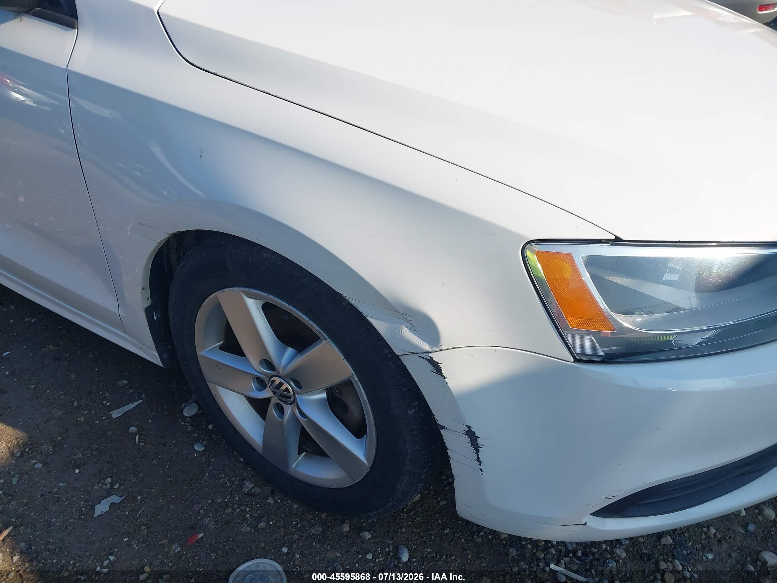 2012 Volkswagen Jetta Tdi White vin: 3VWLL7AJ0CM311785