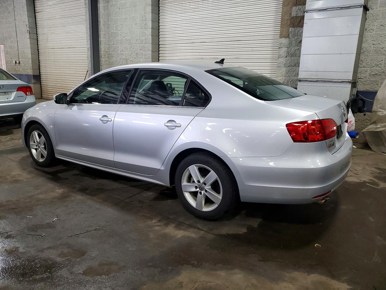 2013 Volkswagen Jetta Tdi Silver vin: 3VWLL7AJ0DM405781