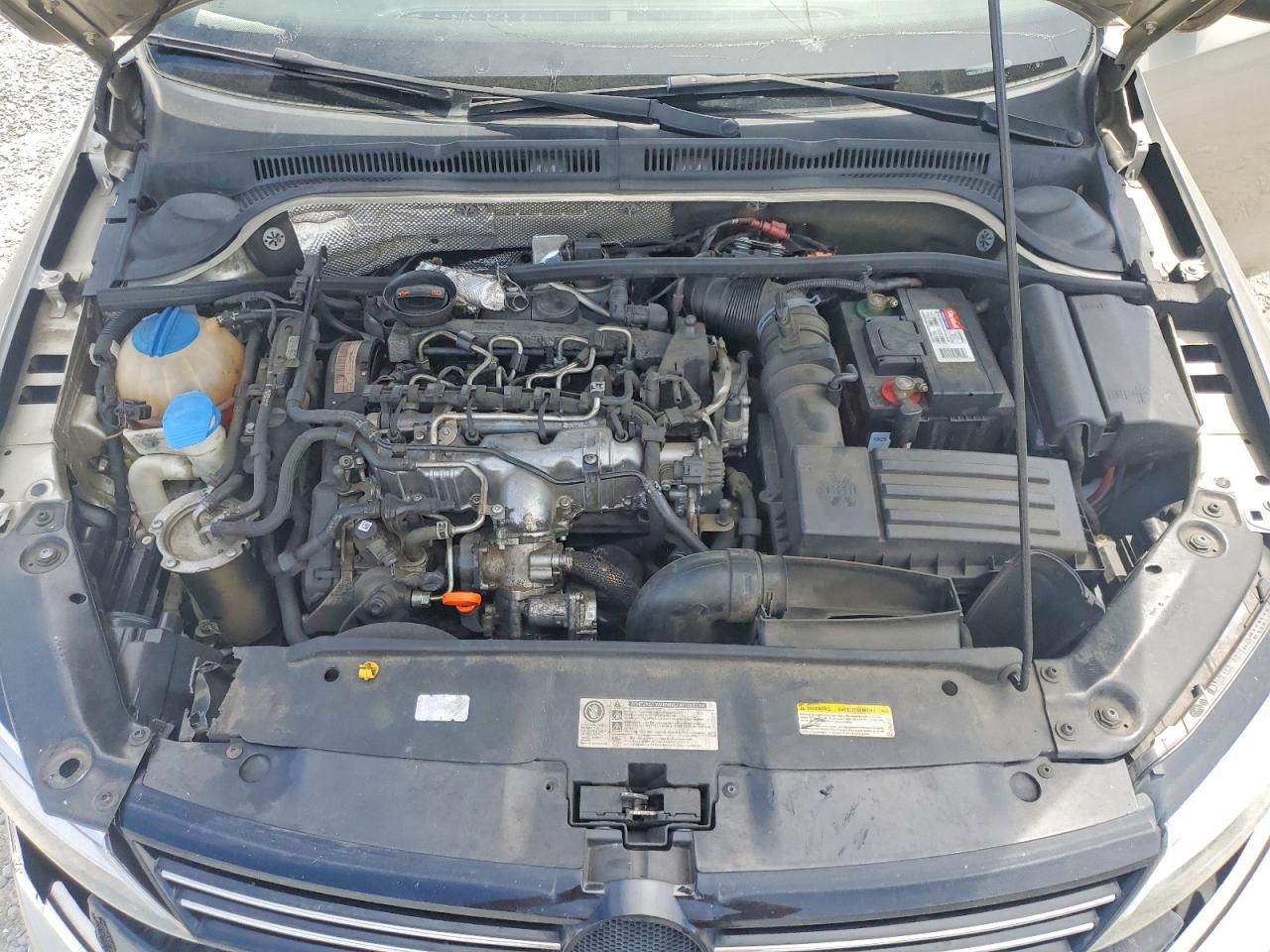 2014 Volkswagen Jetta Tdi Beige vin: 3VWLL7AJ0EM207011