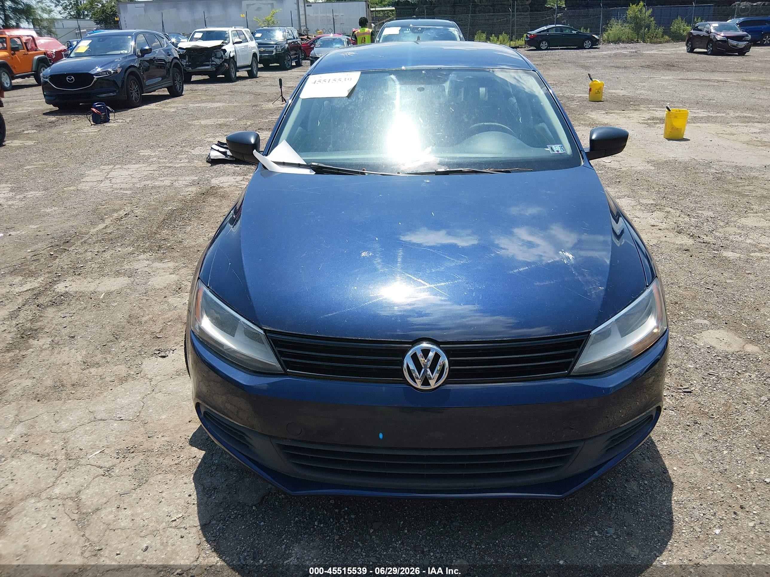 2014 Volkswagen Jetta 2.0l Tdi Value Edition Blue vin: 3VWLL7AJ0EM271341