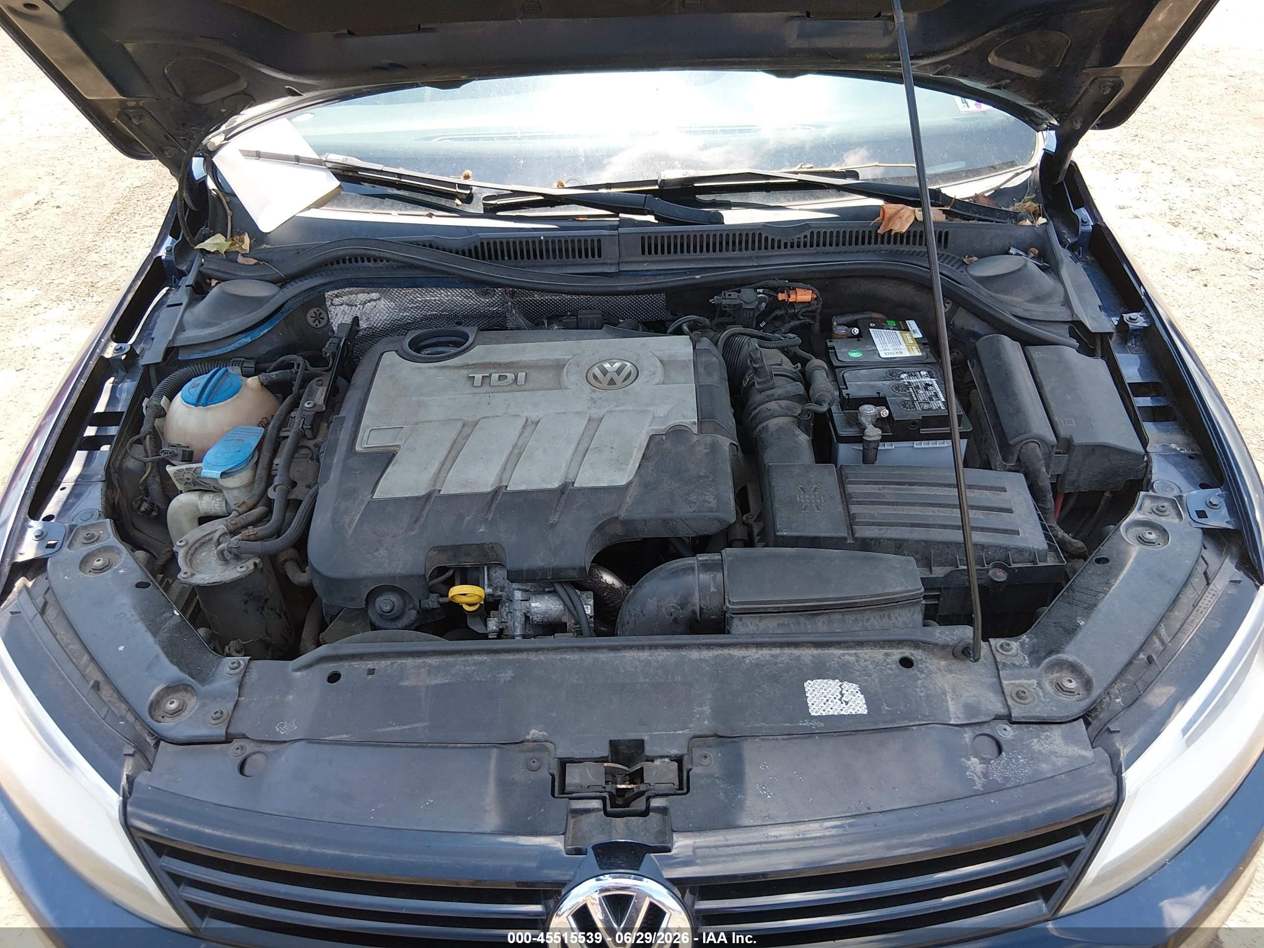 2014 Volkswagen Jetta 2.0l Tdi Value Edition Blue vin: 3VWLL7AJ0EM271341