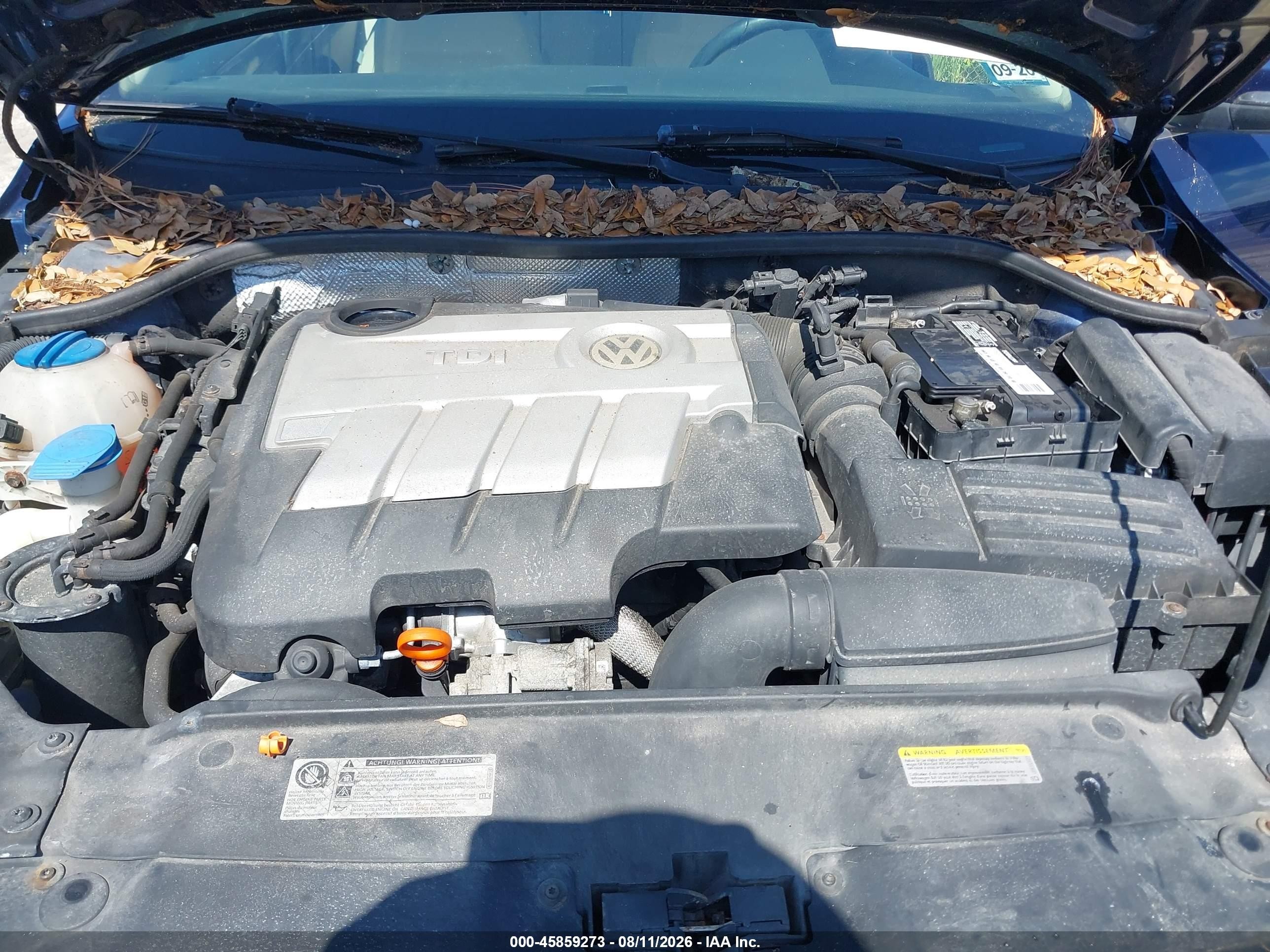 2013 Volkswagen Jetta 2.0l Tdi Blue vin: 3VWLL7AJ1DM240551