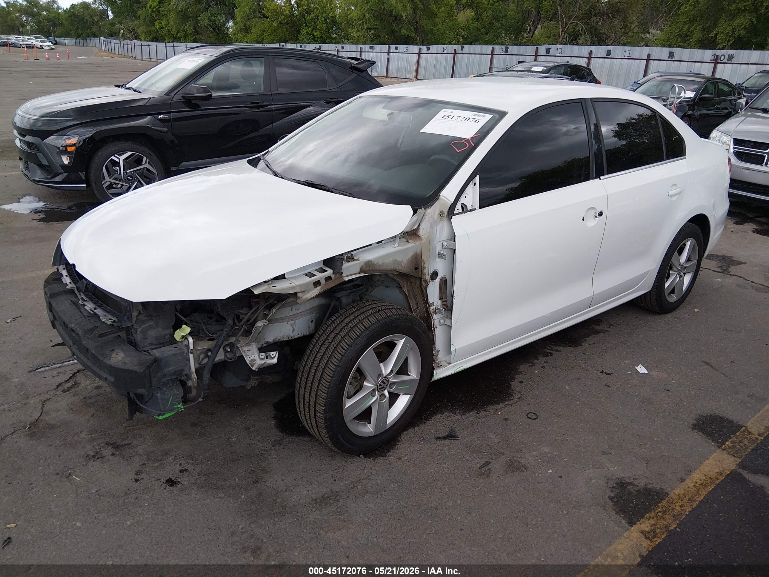 2014 Volkswagen Jetta Tdi White vin: 3VWLL7AJ1EM288293