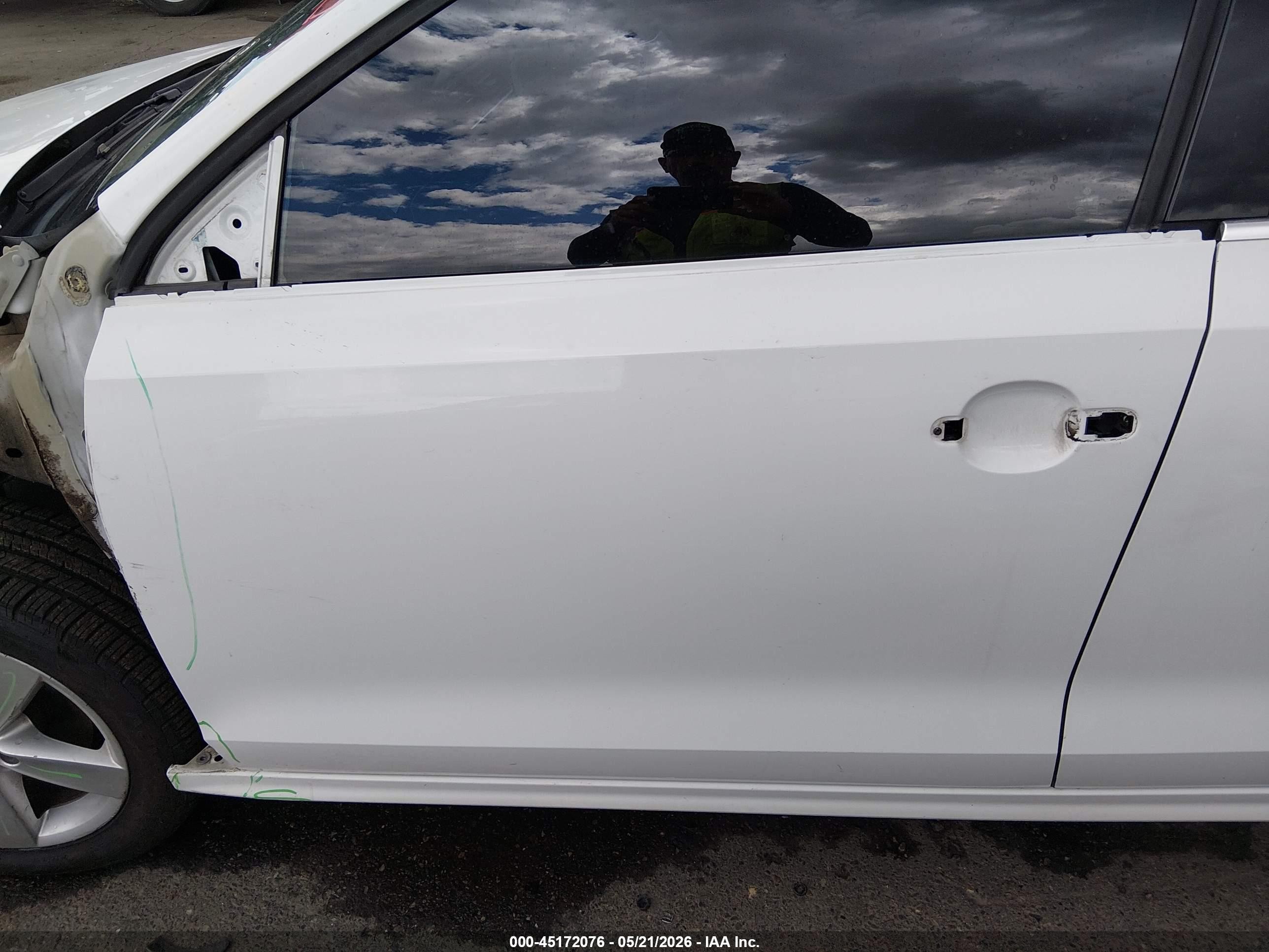 2014 Volkswagen Jetta Tdi White vin: 3VWLL7AJ1EM288293