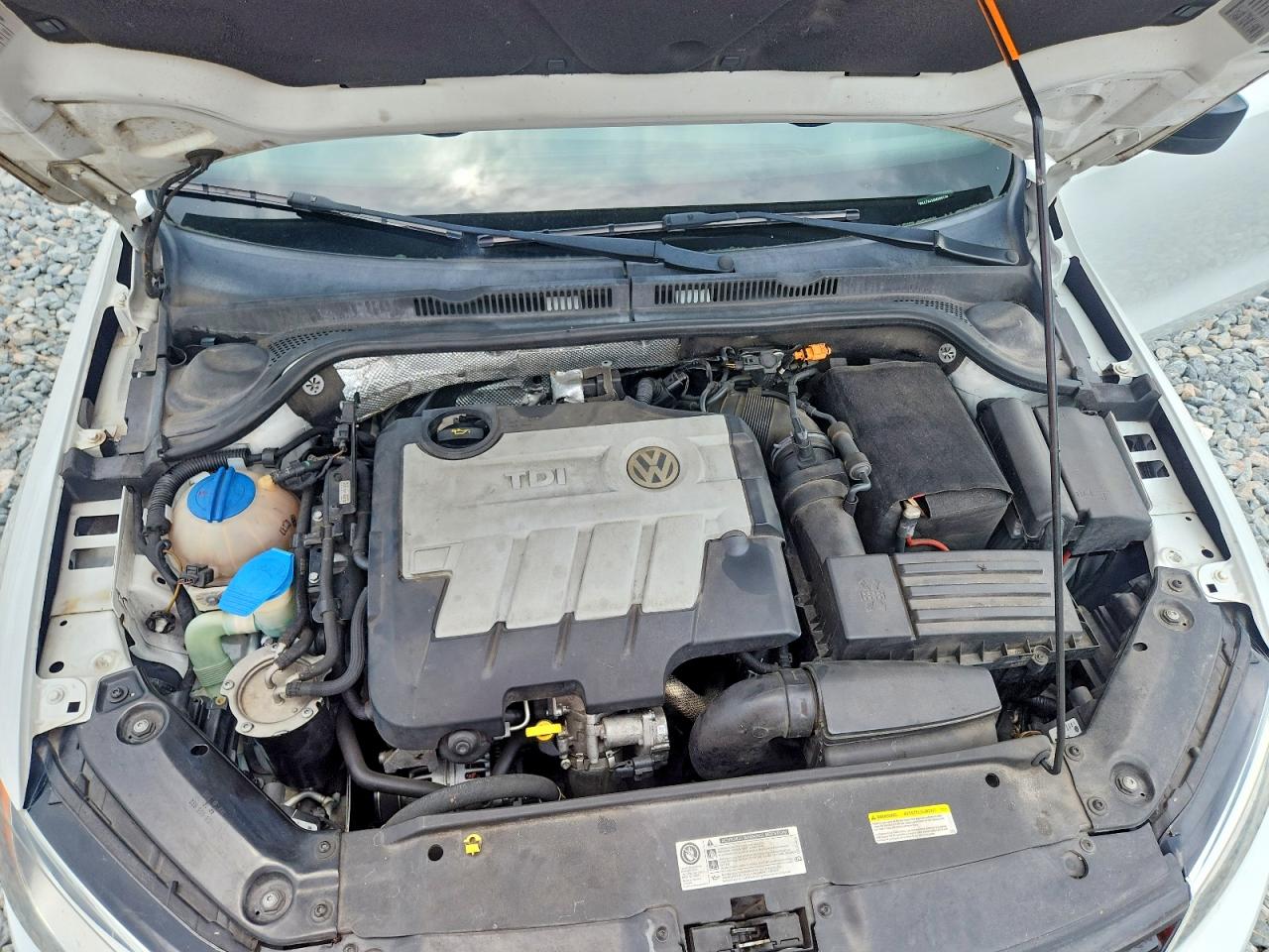 2014 Volkswagen Jetta Tdi White vin: 3VWLL7AJ1EM309174