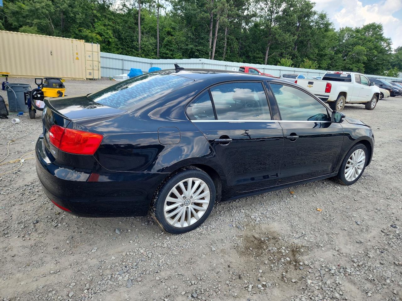 2014 Volkswagen Jetta Tdi Black vin: 3VWLL7AJ1EM366085