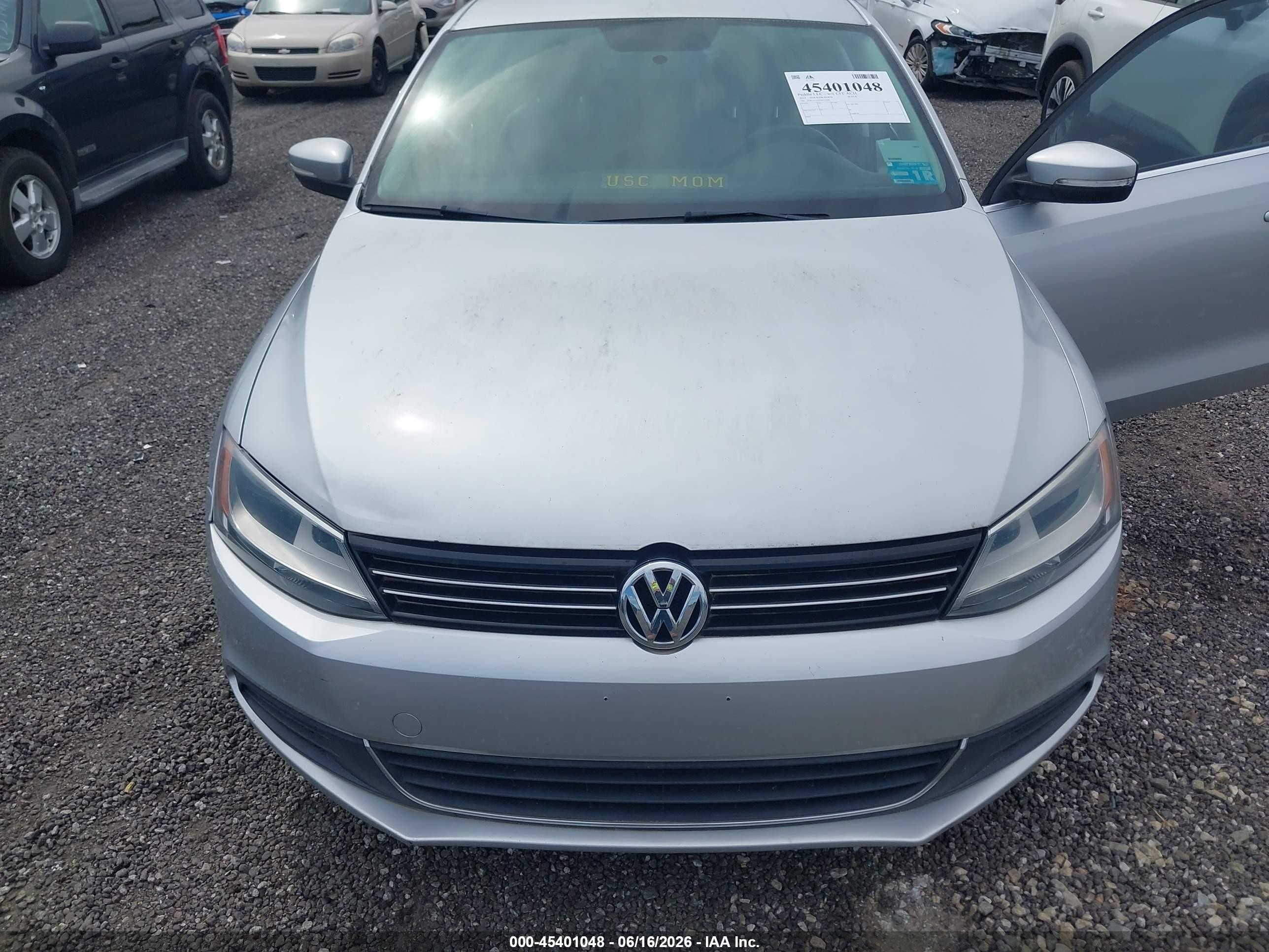 2014 Volkswagen Jetta 2.0l Tdi Silver vin: 3VWLL7AJ1EM372646