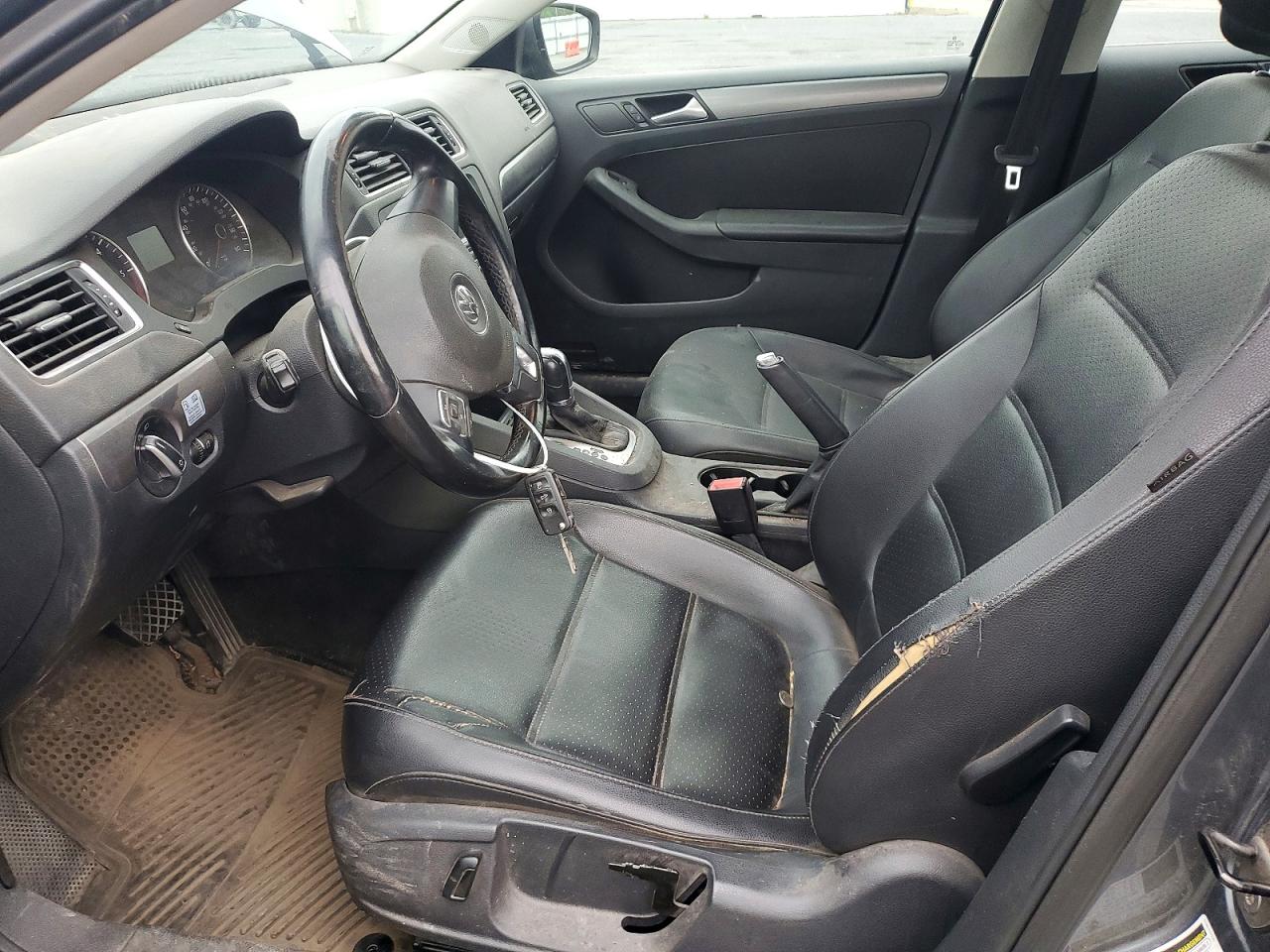 2014 Volkswagen Jetta Tdi Gray vin: 3VWLL7AJ1EM416970