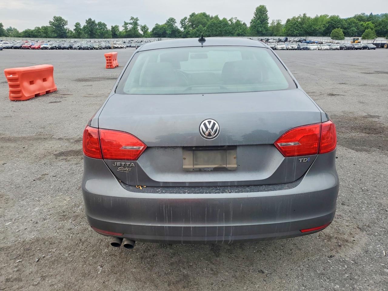 2014 Volkswagen Jetta Tdi Gray vin: 3VWLL7AJ1EM416970