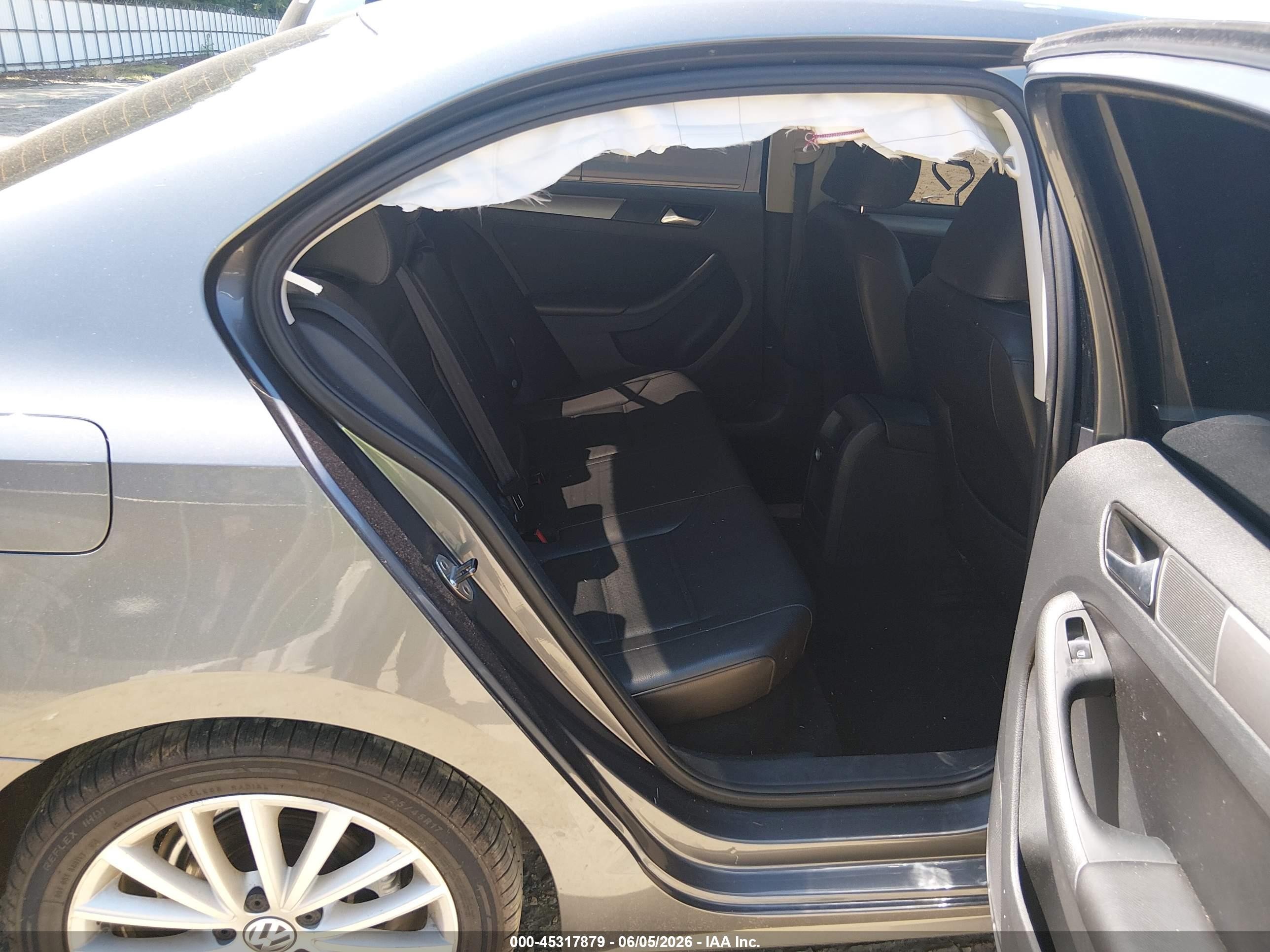 2014 Volkswagen Jetta 2.0l Tdi Gray vin: 3VWLL7AJ1EM443649