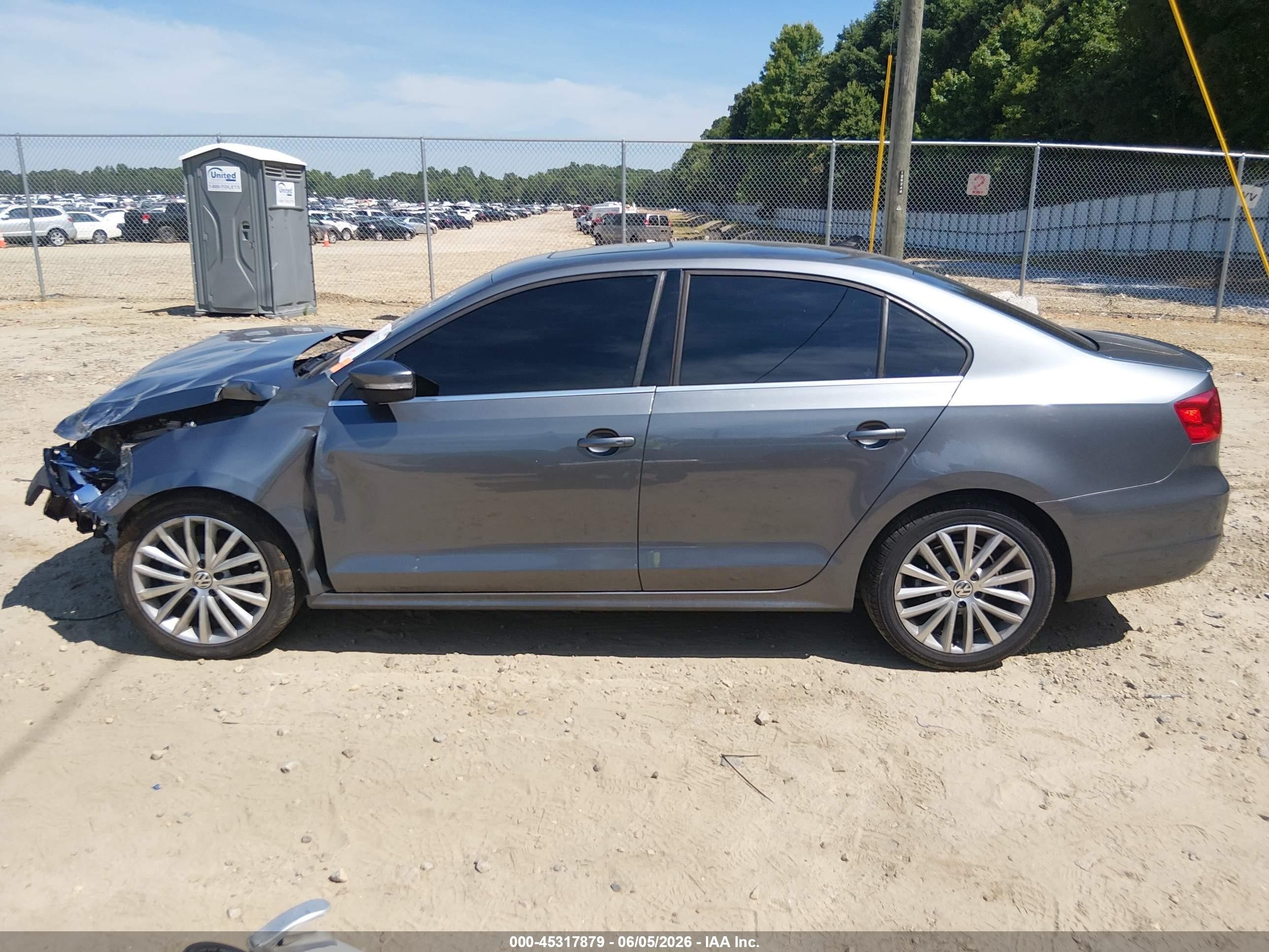 2014 Volkswagen Jetta 2.0l Tdi Gray vin: 3VWLL7AJ1EM443649