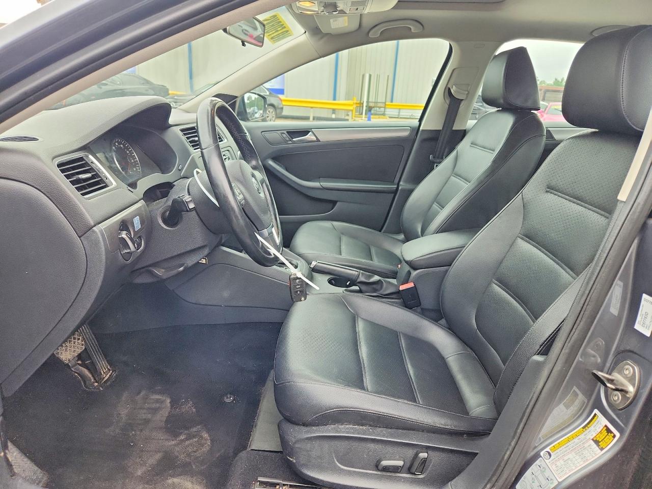 2014 Volkswagen Jetta Tdi Gray vin: 3VWLL7AJ1EM445630