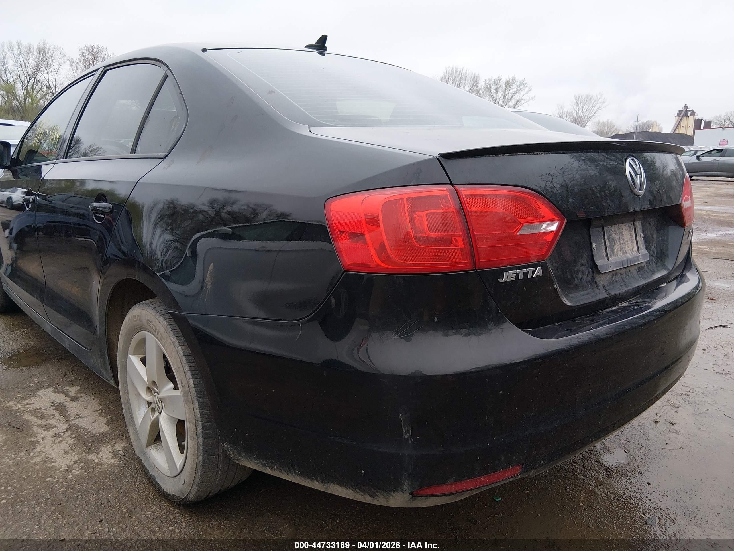 2011 Volkswagen Jetta 2.0l Tdi Black vin: 3VWLL7AJ2BM047841