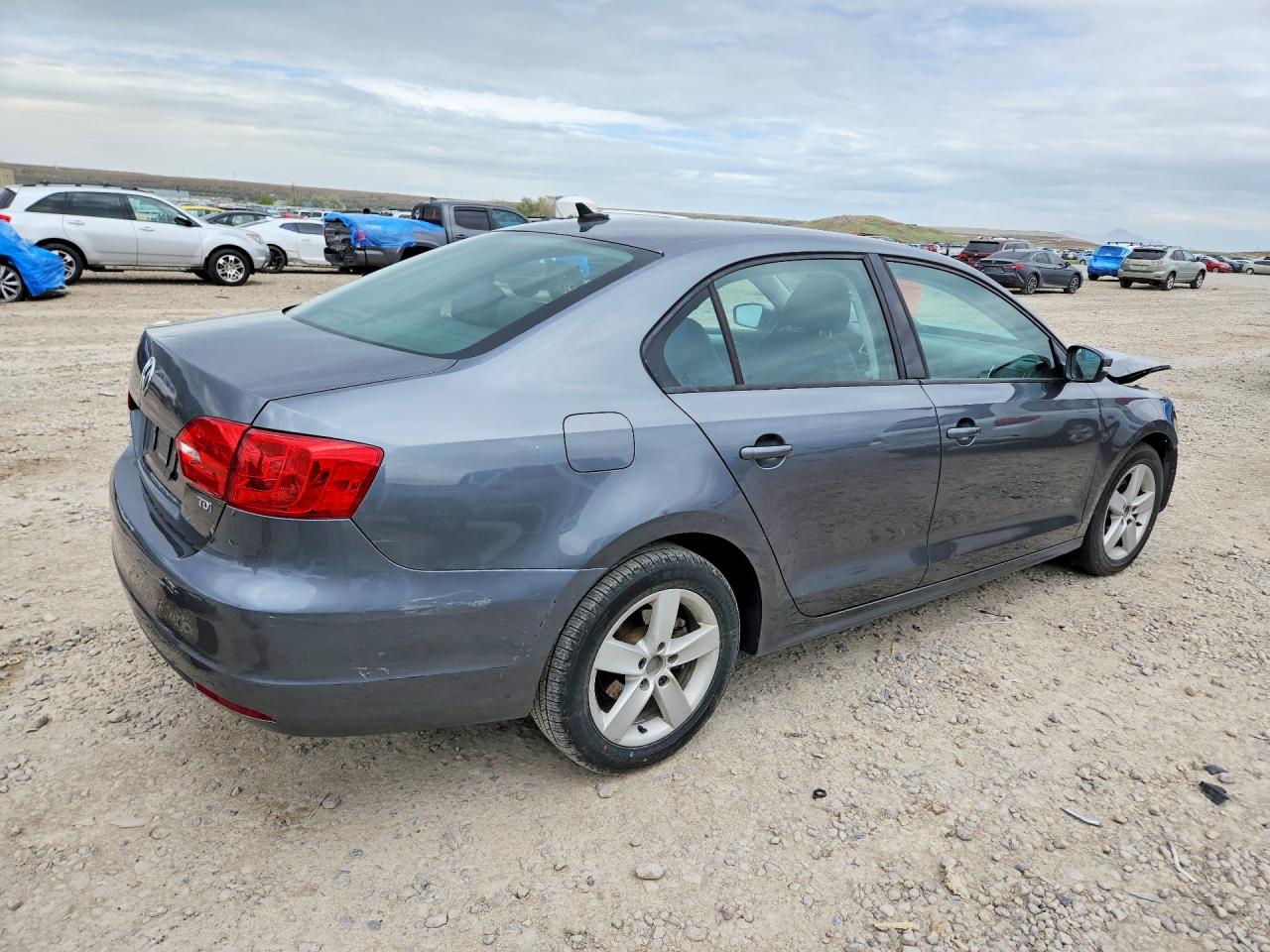 2011 Volkswagen Jetta Tdi Gray vin: 3VWLL7AJ2BM095131