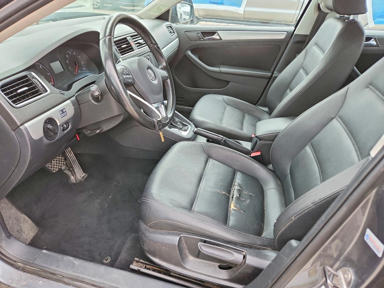 2011 Volkswagen Jetta Tdi Gray vin: 3VWLL7AJ2BM095131