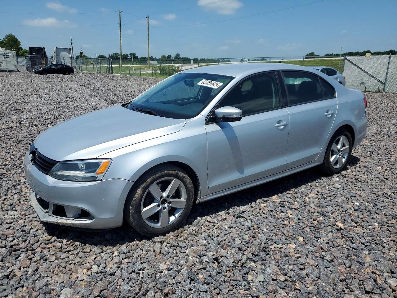3VWLL7AJ2CM026490