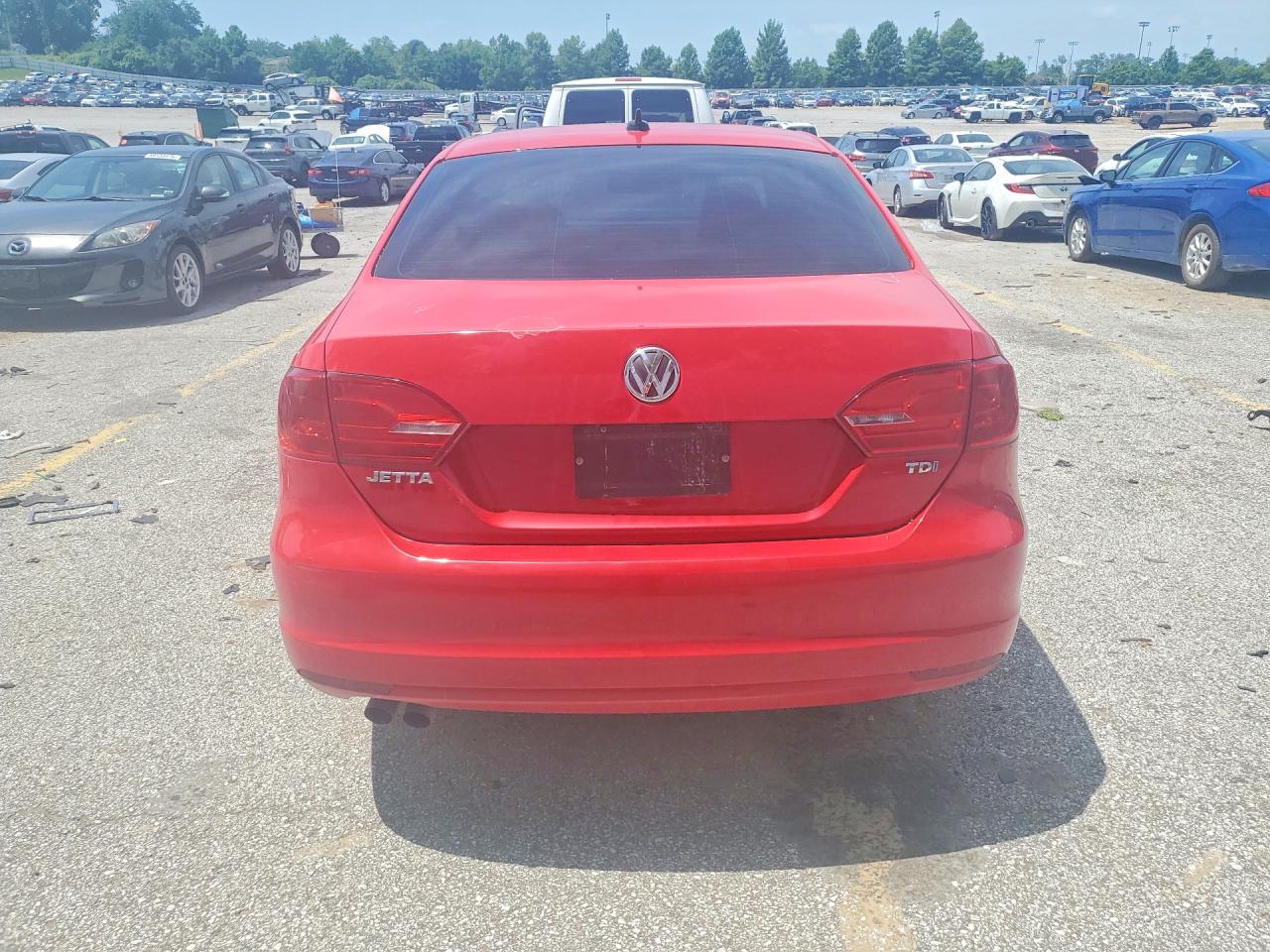 2012 Volkswagen Jetta Tdi Red vin: 3VWLL7AJ2CM393518