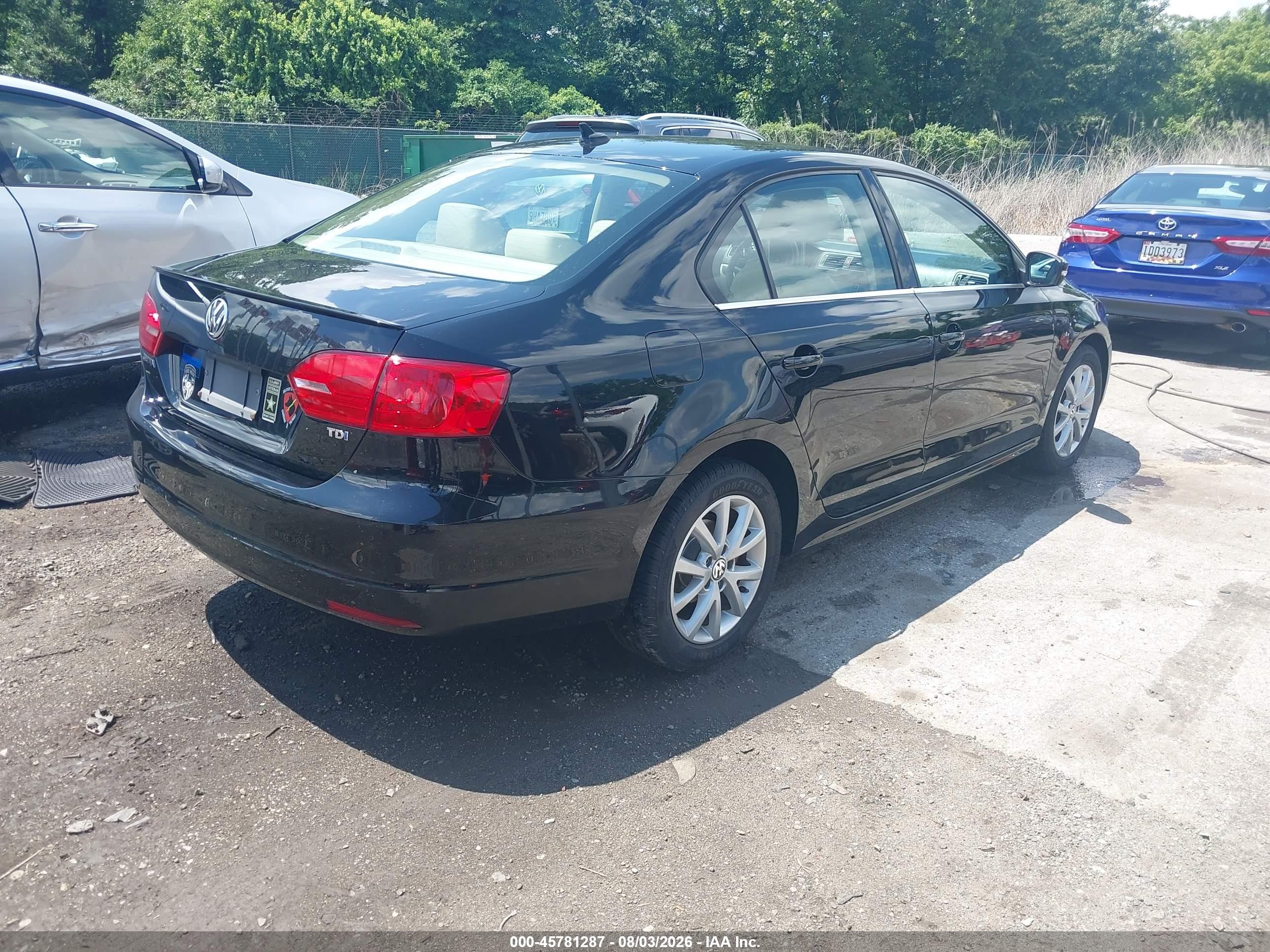2013 Volkswagen Jetta 2.0l Tdi Black vin: 3VWLL7AJ2DM366109