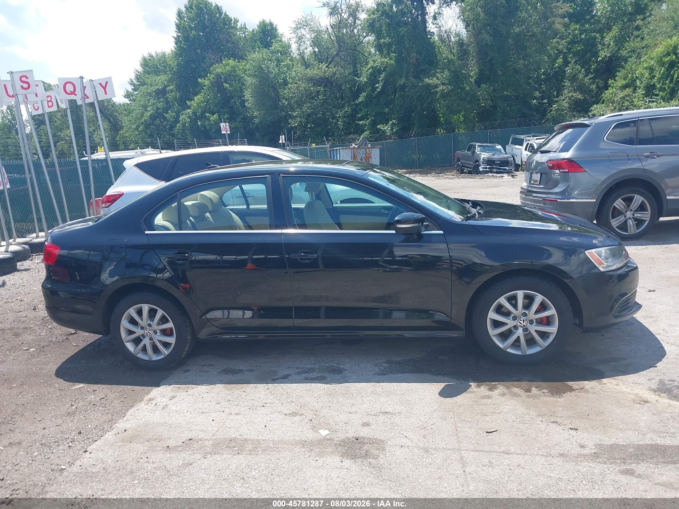 2013 Volkswagen Jetta 2.0l Tdi Black vin: 3VWLL7AJ2DM366109