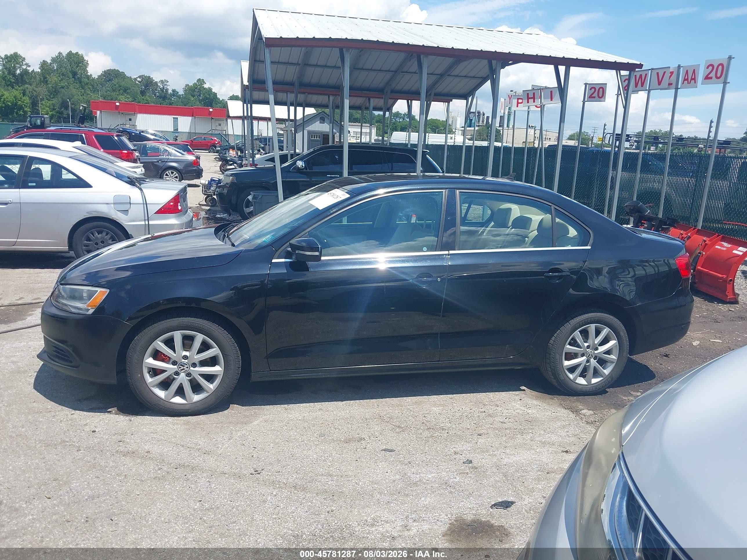 2013 Volkswagen Jetta 2.0l Tdi Black vin: 3VWLL7AJ2DM366109