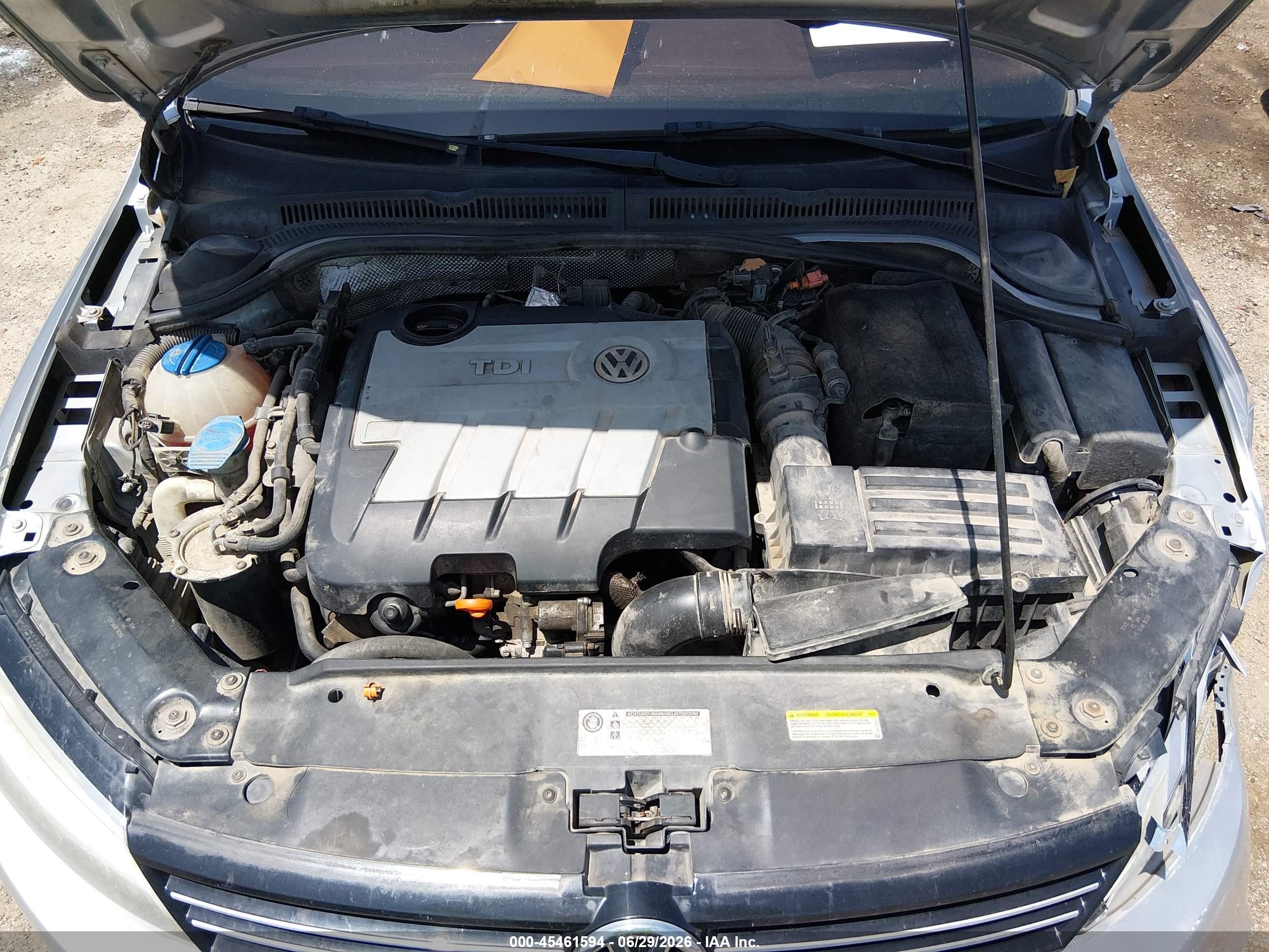 2013 Volkswagen Jetta 2.0l Tdi Silver vin: 3VWLL7AJ2DM419598
