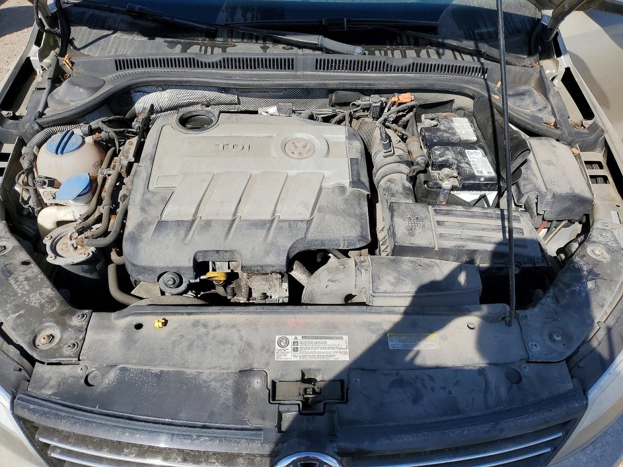 2014 Volkswagen Jetta Tdi Cream vin: 3VWLL7AJ2EM259112