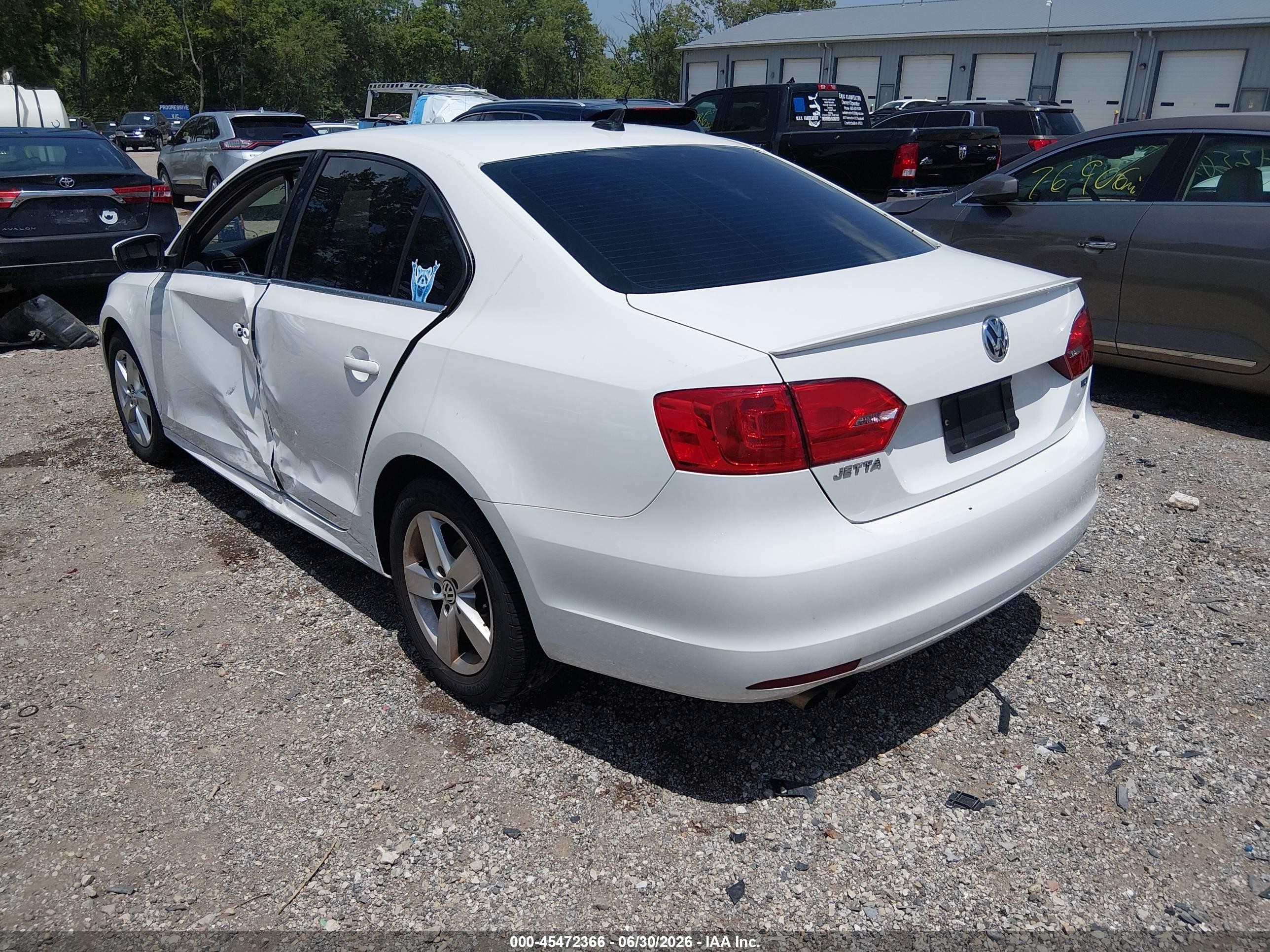 2014 Volkswagen Jetta 2.0l Tdi White vin: 3VWLL7AJ2EM370694