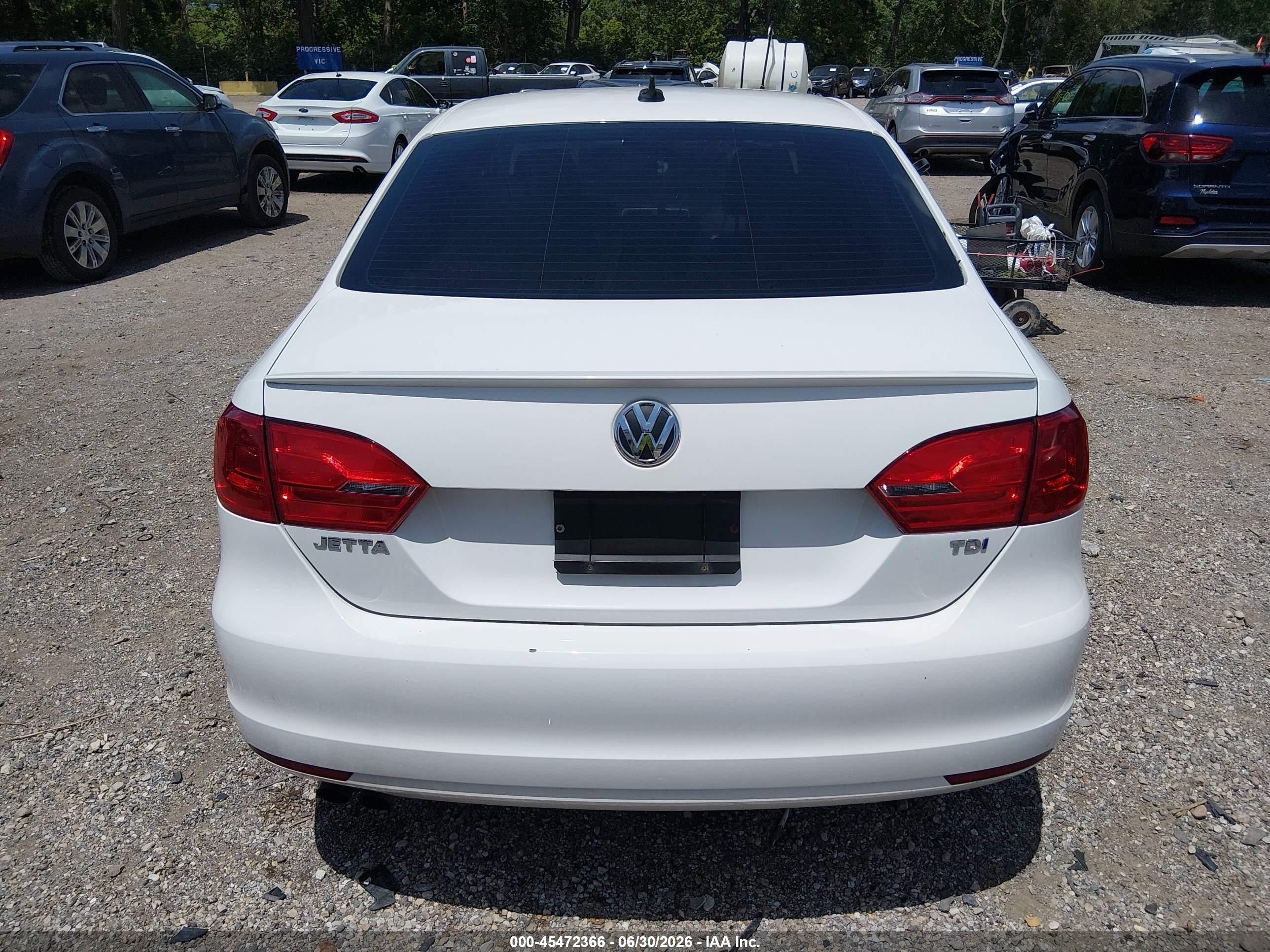 2014 Volkswagen Jetta 2.0l Tdi White vin: 3VWLL7AJ2EM370694