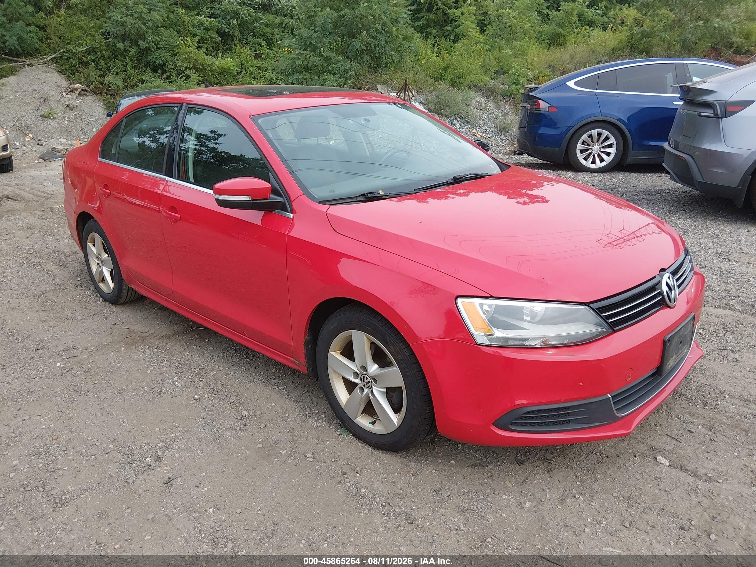 2014 Volkswagen Jetta 2.0l Tdi Red vin: 3VWLL7AJ2EM383316