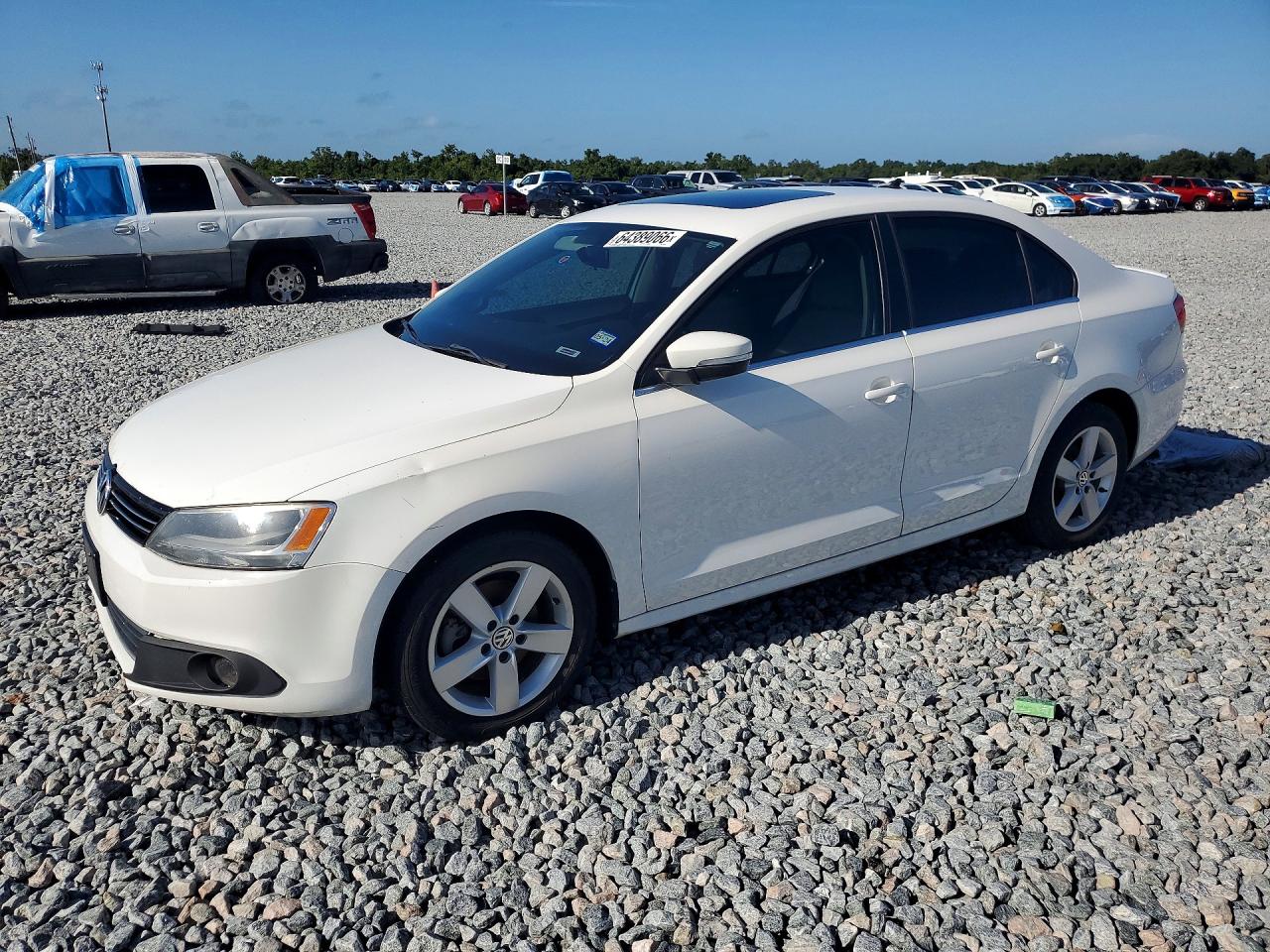 3VWLL7AJ3CM367414