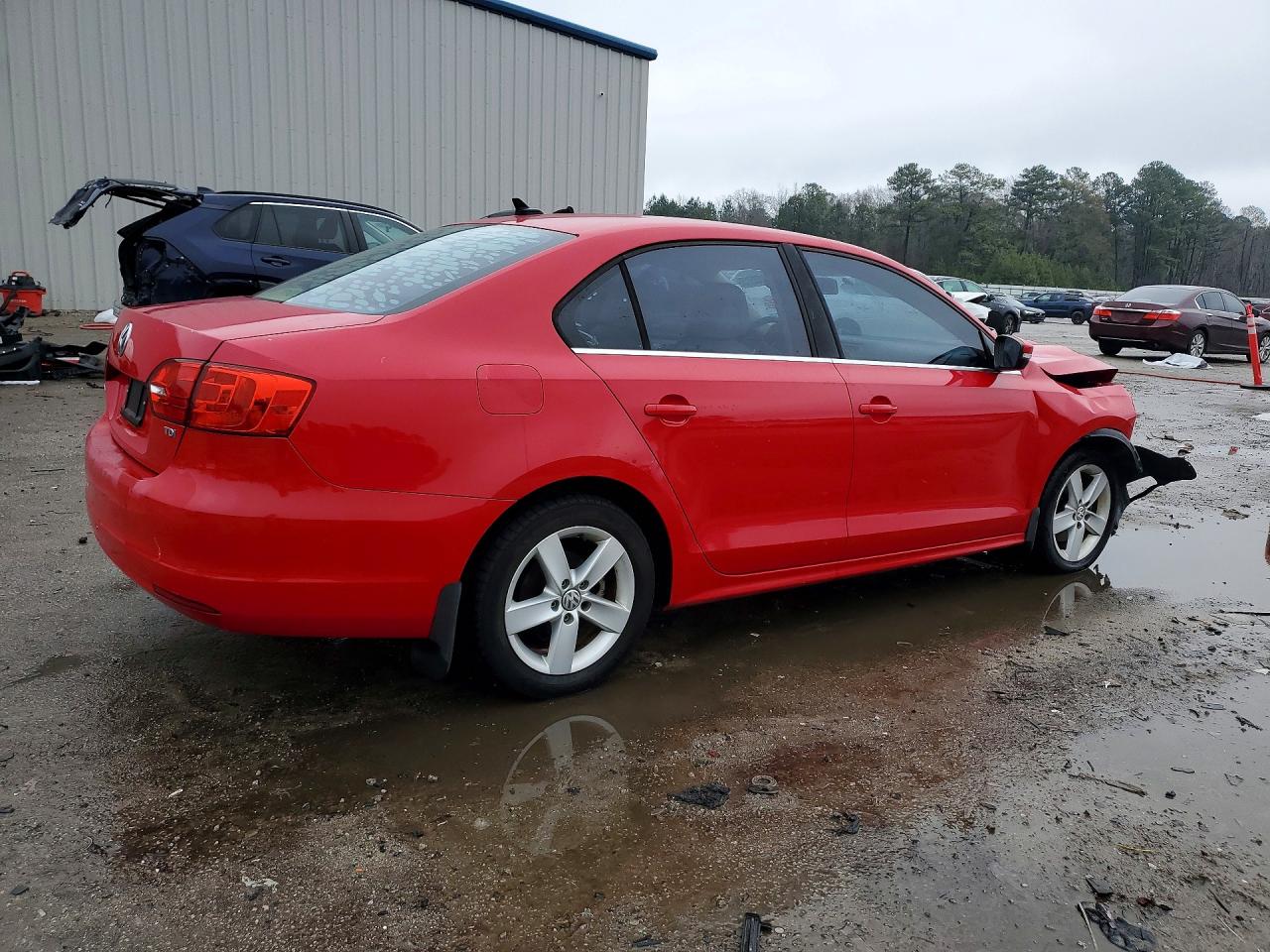 2013 Volkswagen Jetta Tdi Red vin: 3VWLL7AJ3DM421442