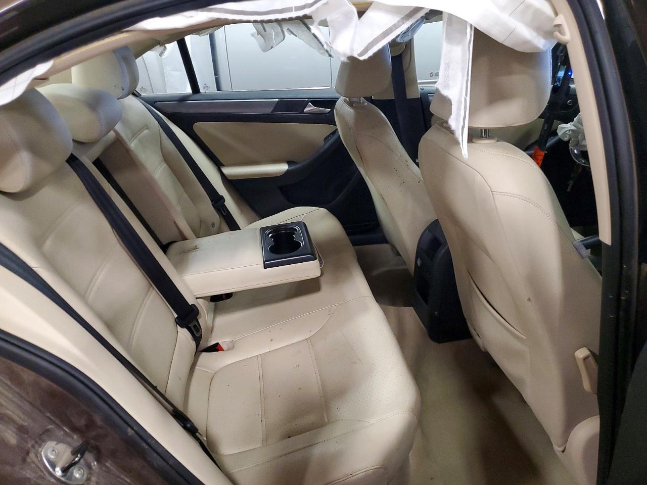 2013 Volkswagen Jetta Tdi Brown vin: 3VWLL7AJ3DM441223