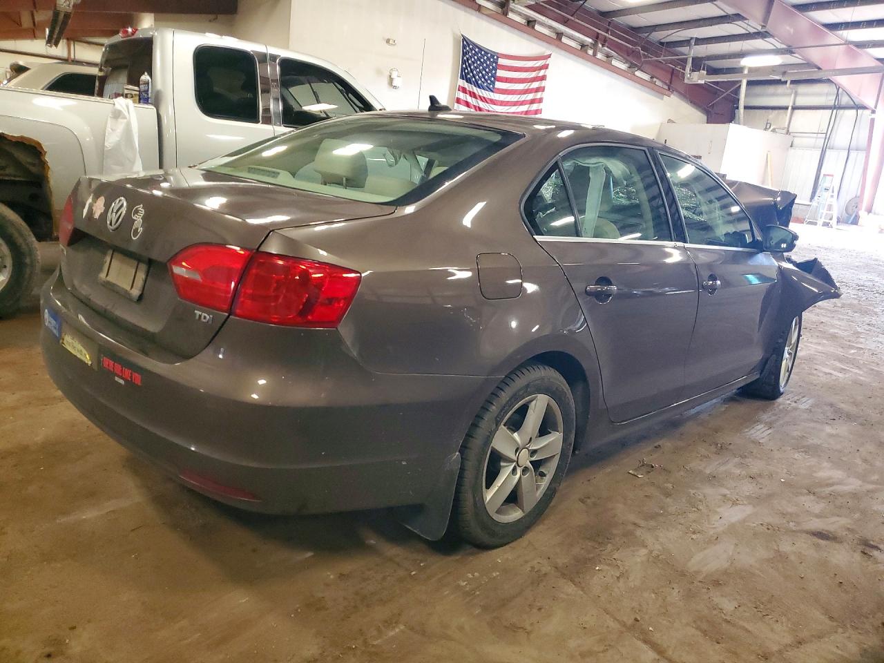 2013 Volkswagen Jetta Tdi Brown vin: 3VWLL7AJ3DM441223