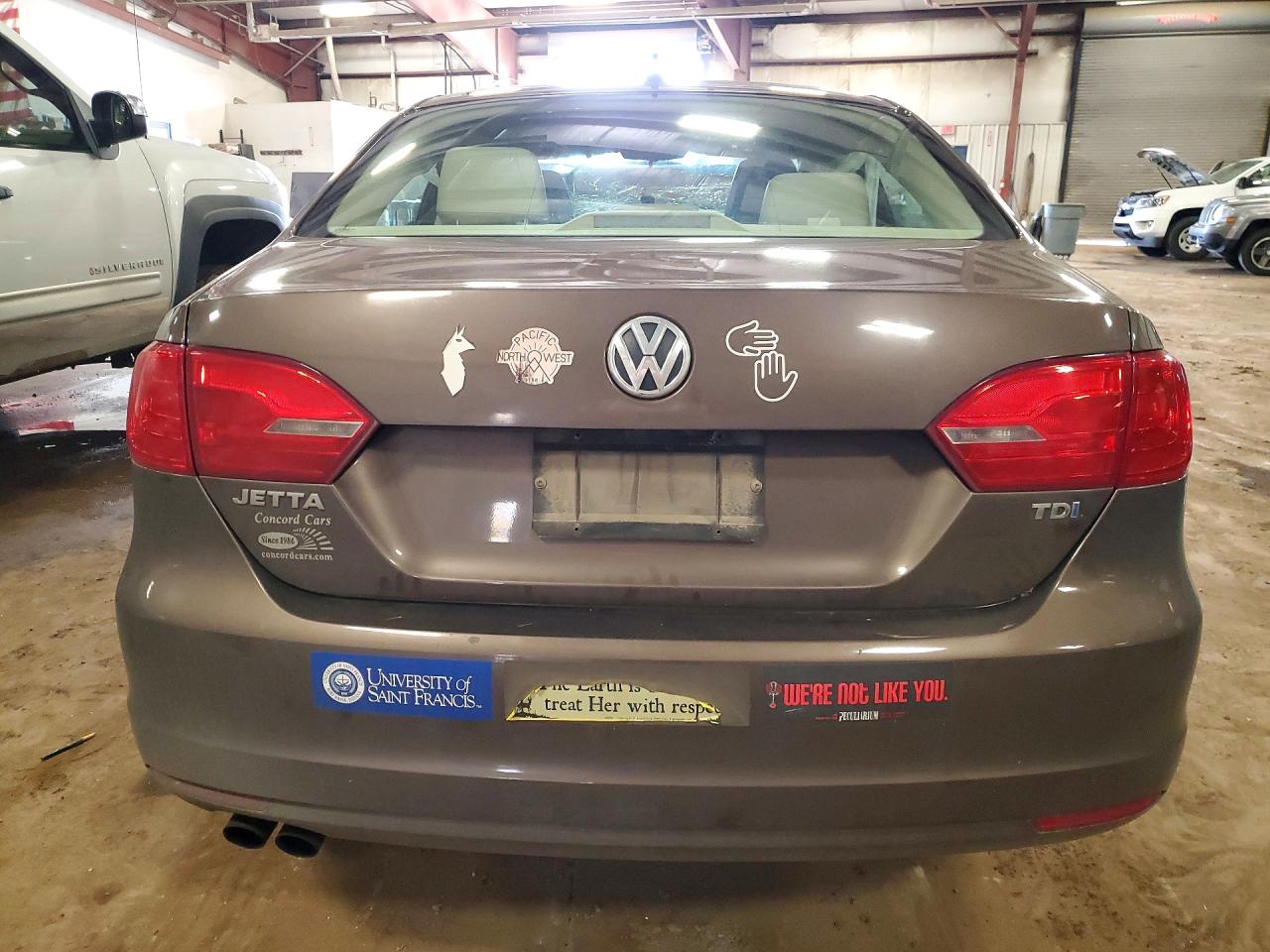 2013 Volkswagen Jetta Tdi Brown vin: 3VWLL7AJ3DM441223