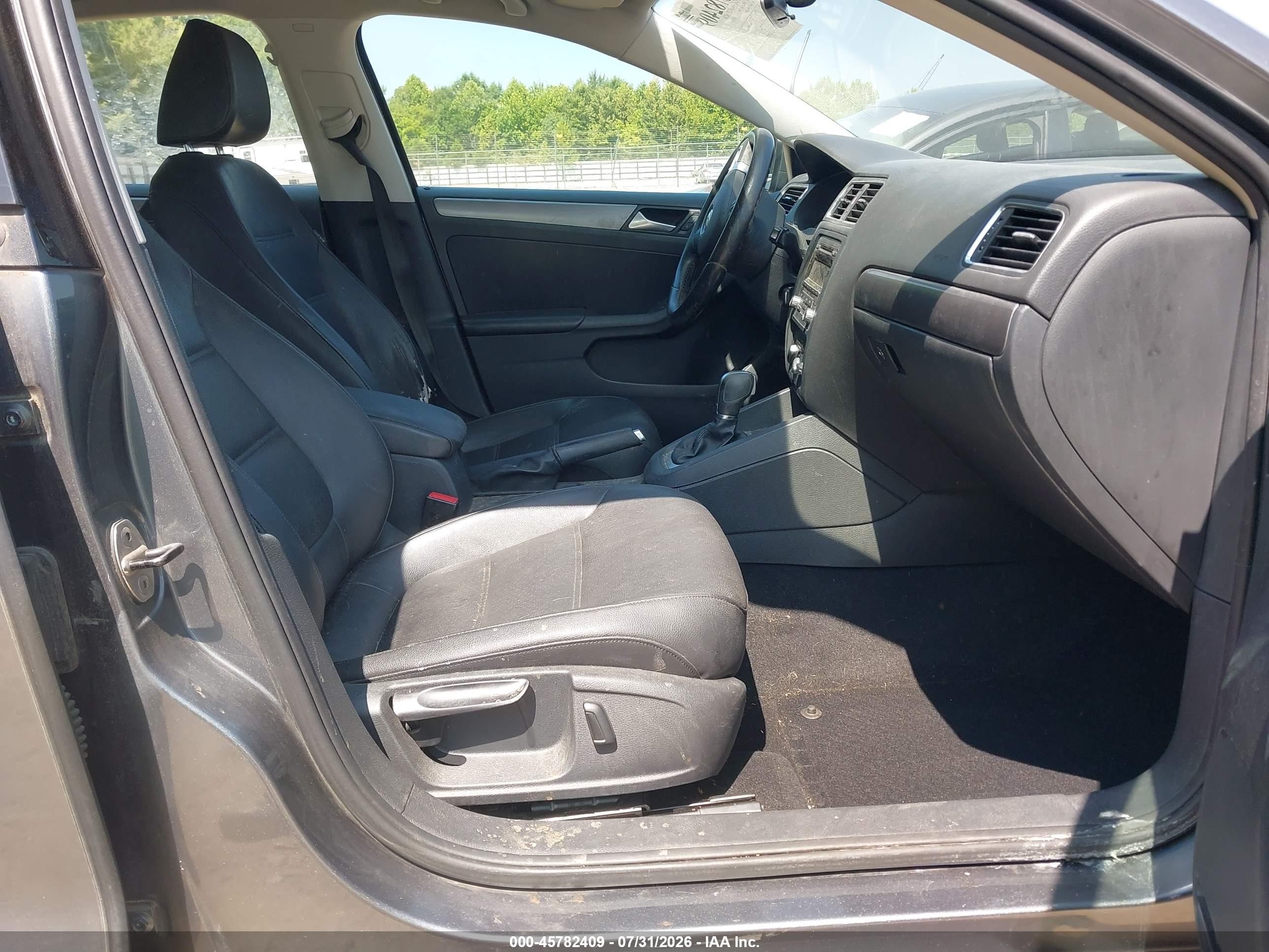 2014 Volkswagen Jetta 2.0l Tdi Gray vin: 3VWLL7AJ3EM322847