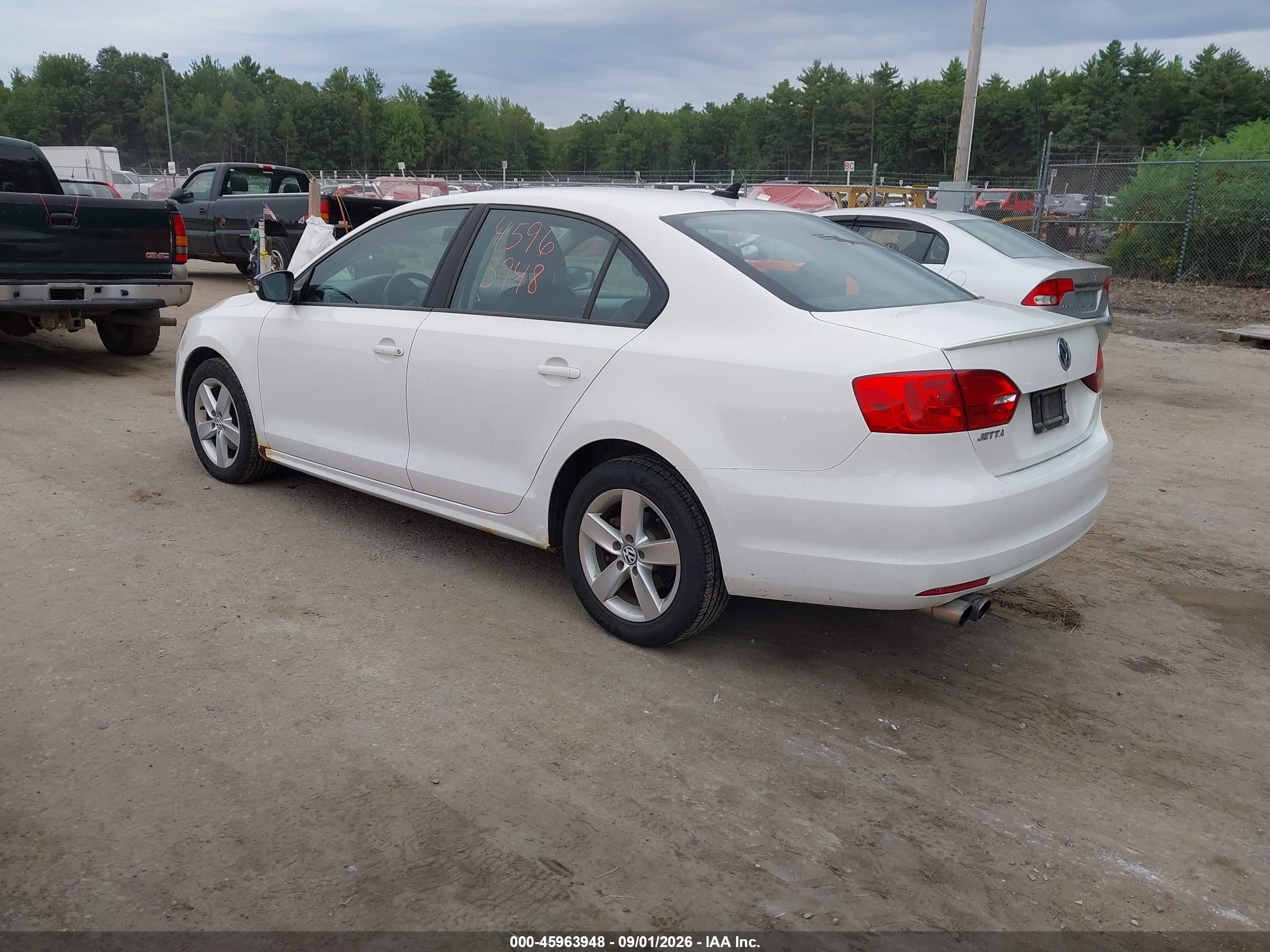 2011 Volkswagen Jetta 2.0l Tdi White vin: 3VWLL7AJ4BM093106