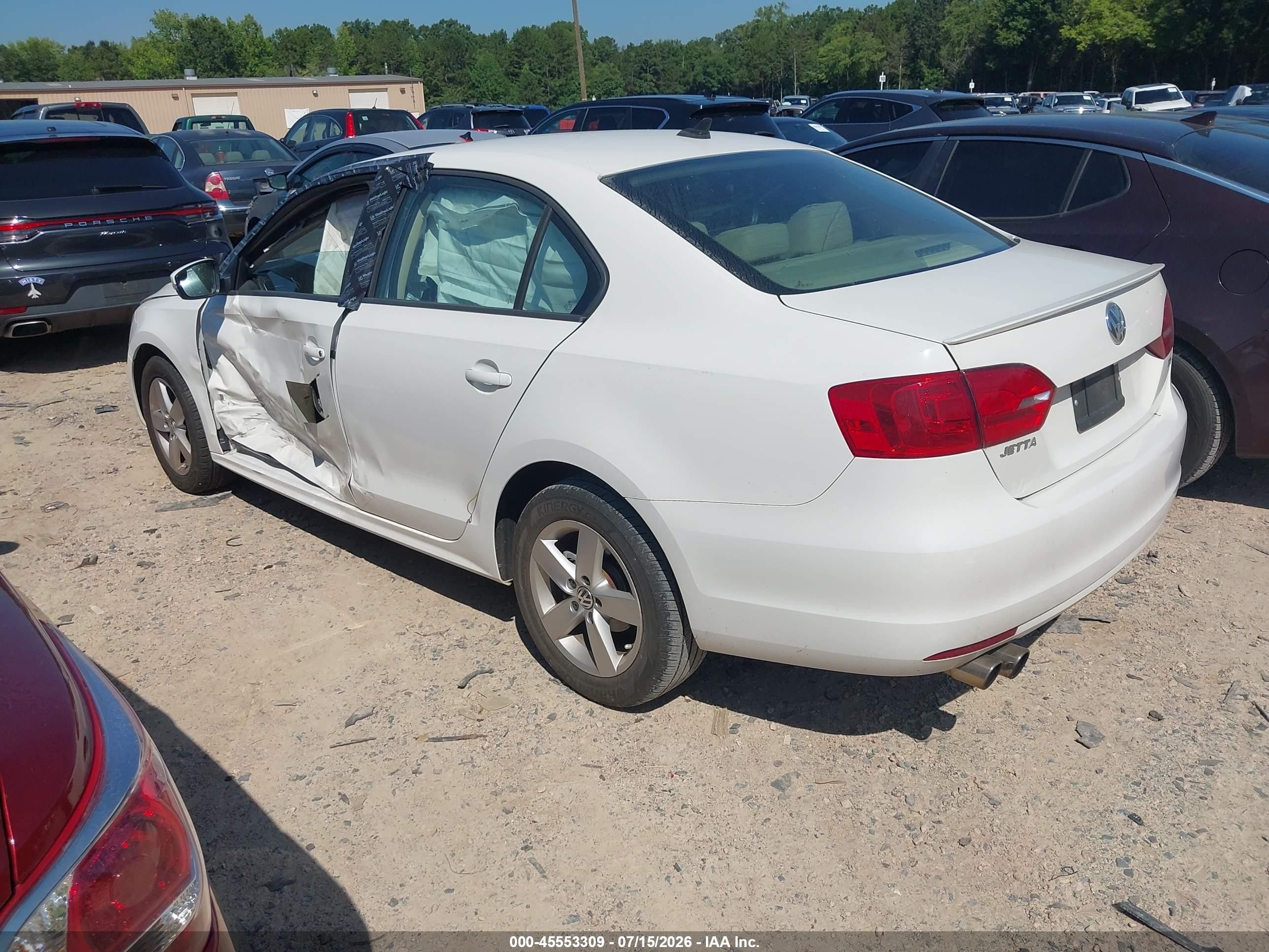 2011 Volkswagen Jetta 2.0l Tdi Белый vin: 3VWLL7AJ4BM104122