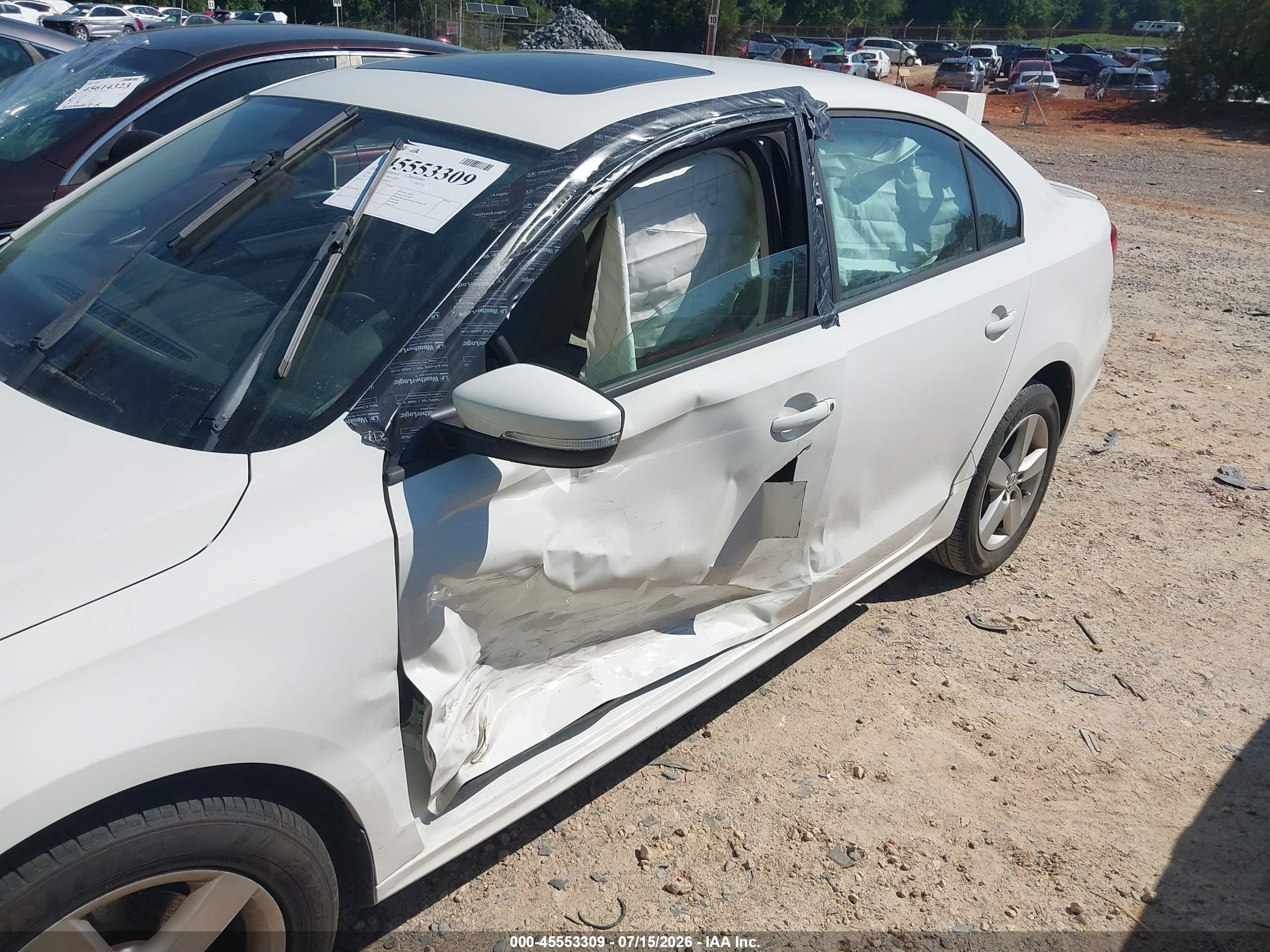 2011 Volkswagen Jetta 2.0l Tdi Белый vin: 3VWLL7AJ4BM104122