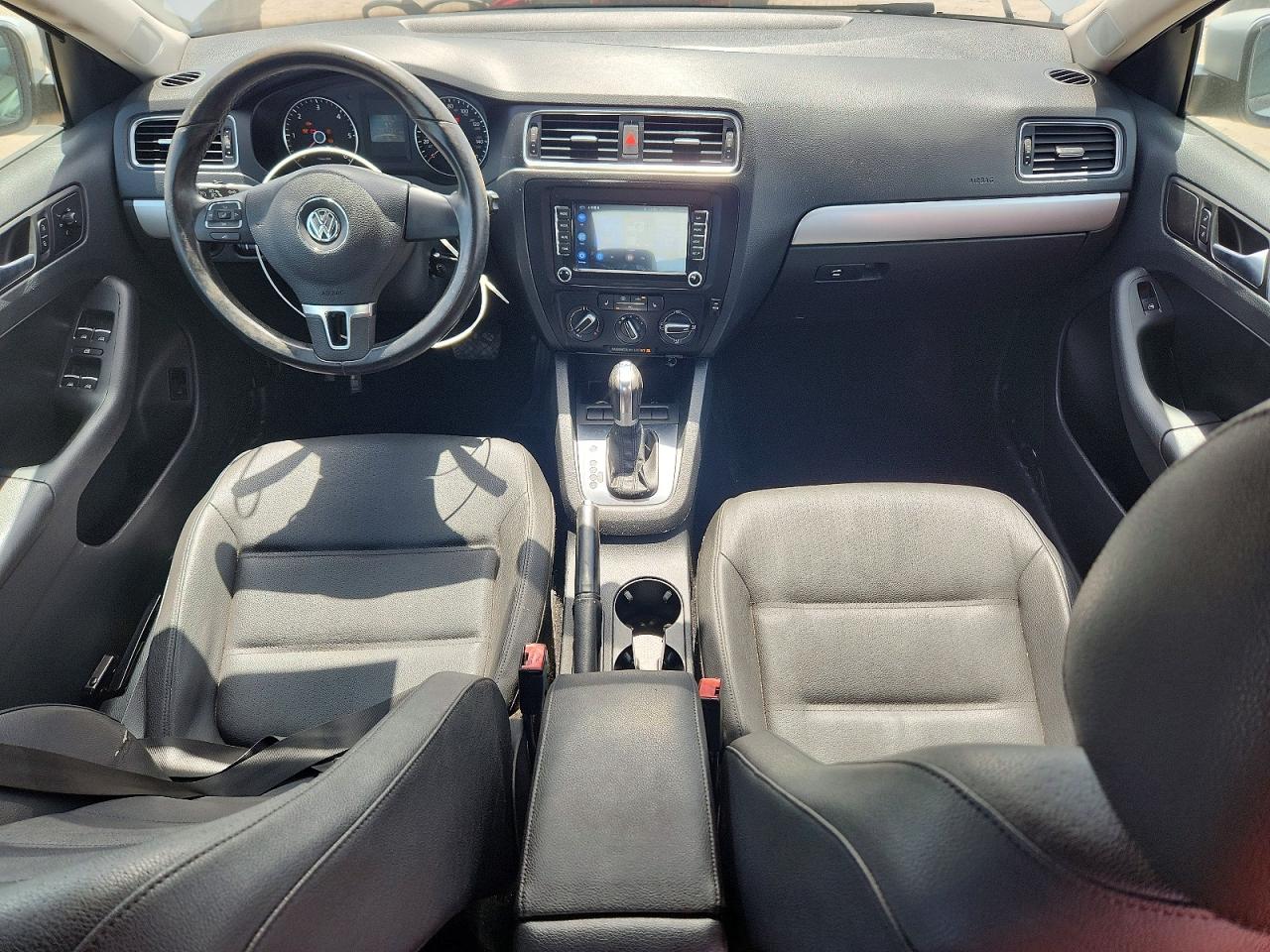 2012 Volkswagen Jetta Tdi Silver vin: 3VWLL7AJ4CM082964