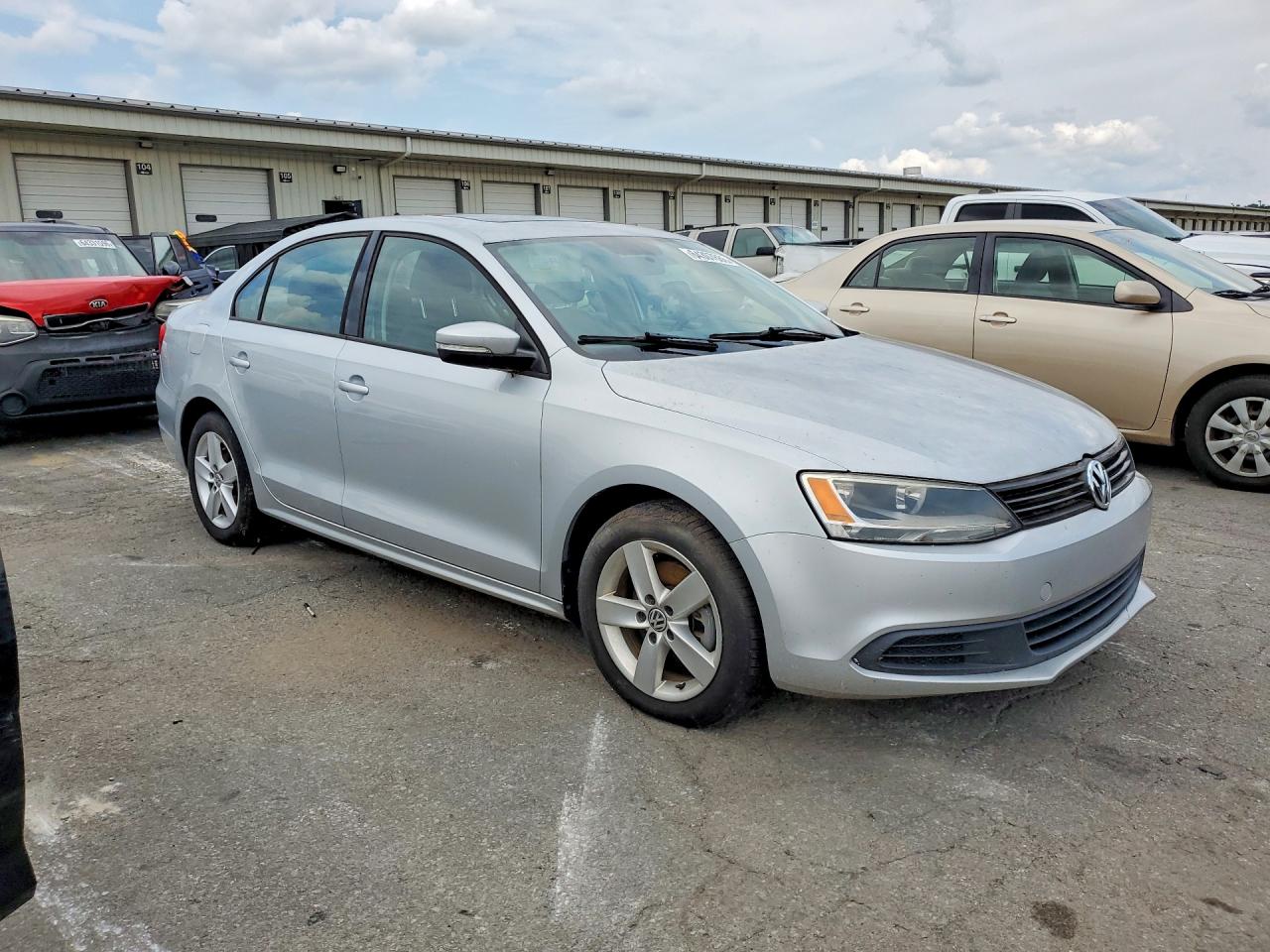 2012 Volkswagen Jetta Tdi Silver vin: 3VWLL7AJ4CM087856