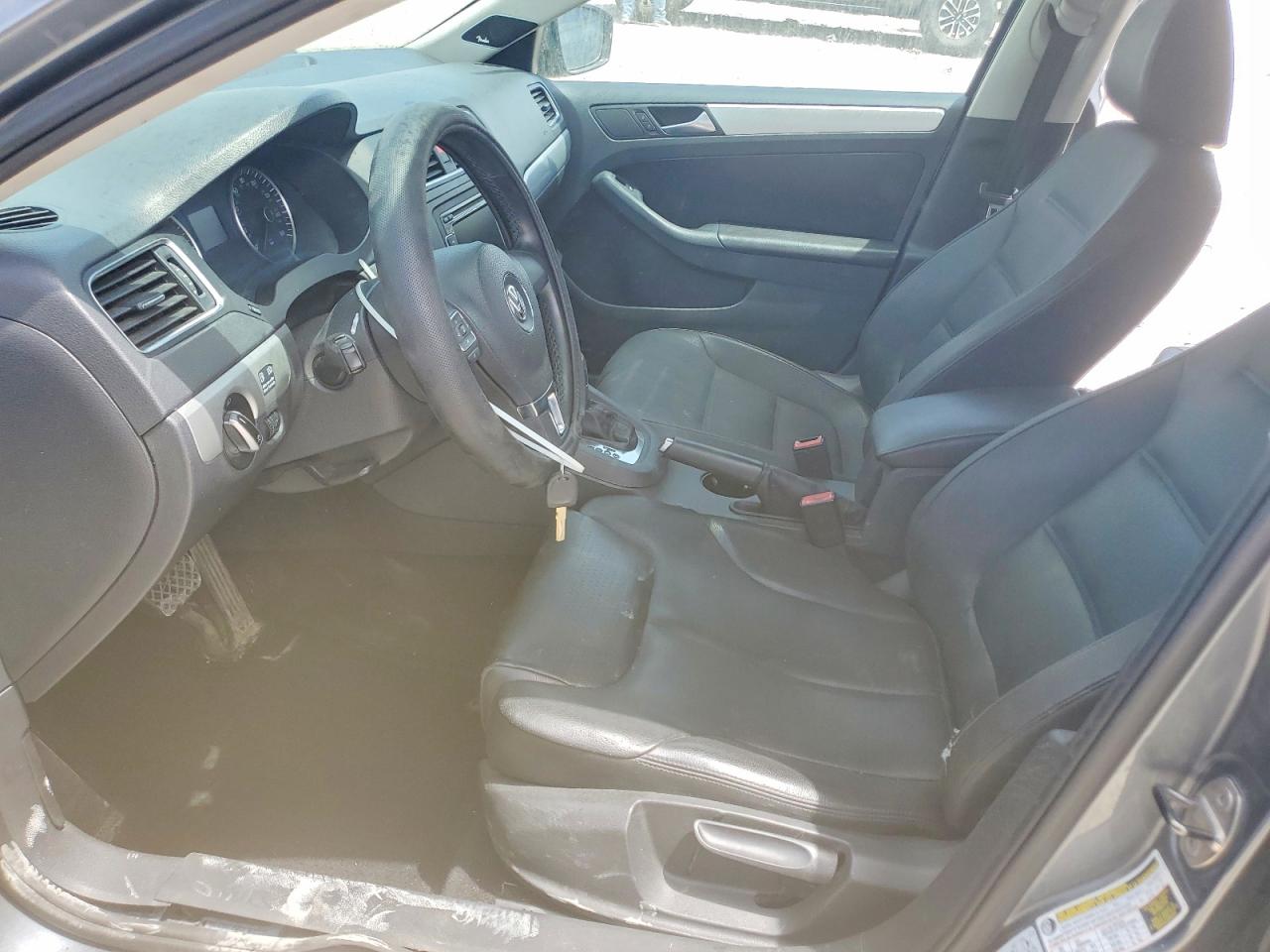 2012 Volkswagen Jetta Tdi Silver vin: 3VWLL7AJ4CM348533