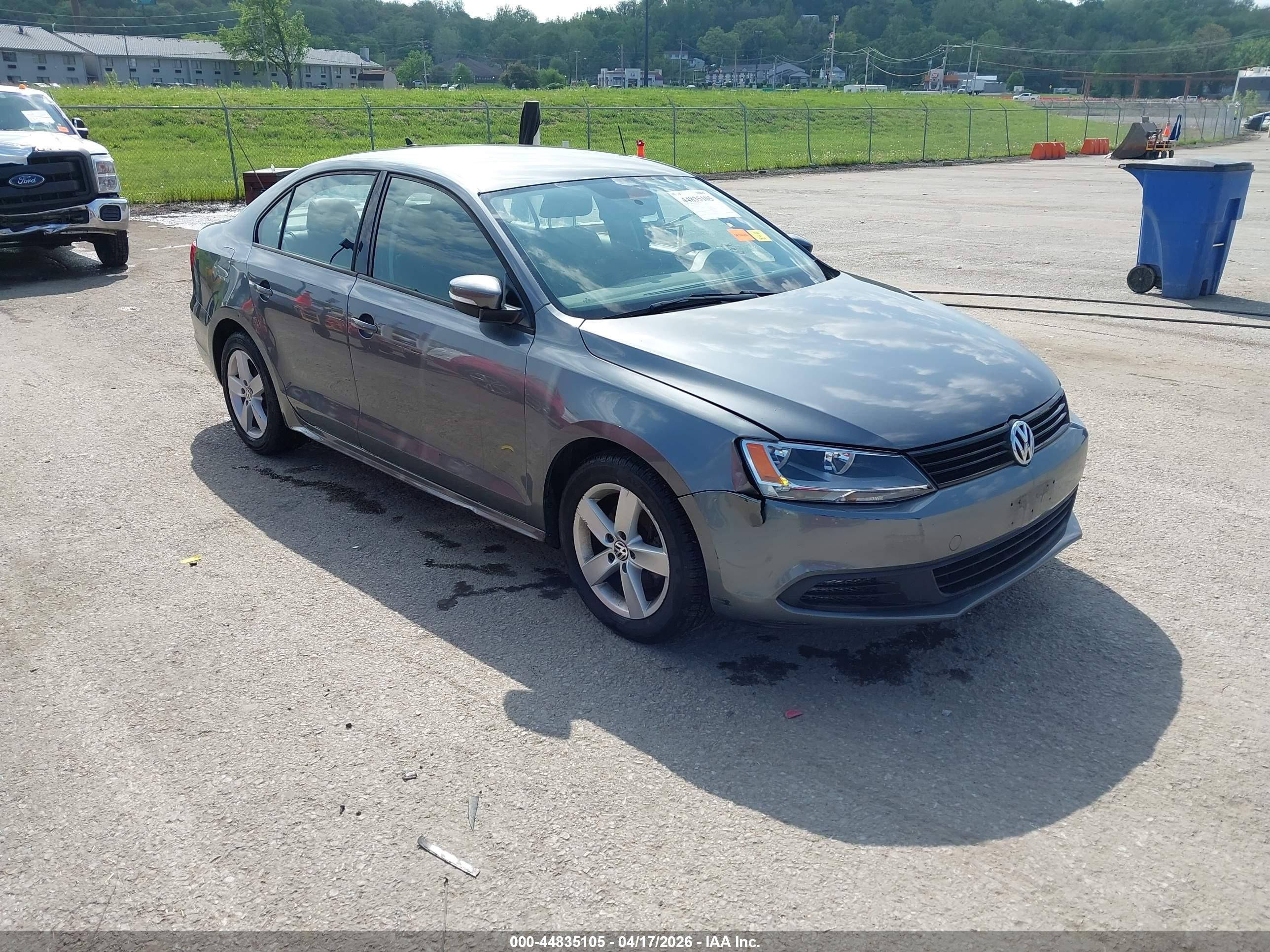 3VWLL7AJ4CM386523