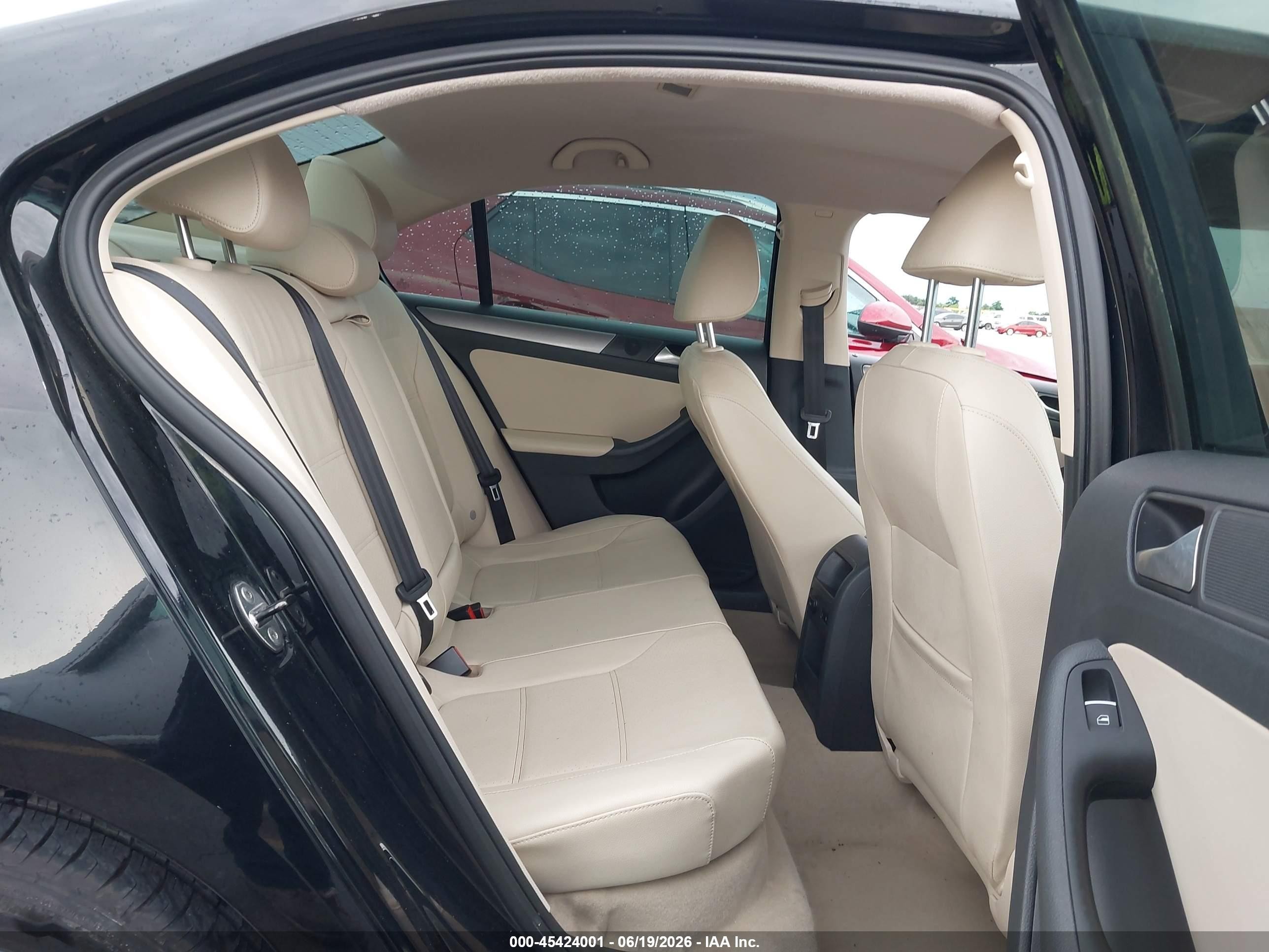 2013 Volkswagen Jetta 2.0l Tdi Black vin: 3VWLL7AJ4DM270546